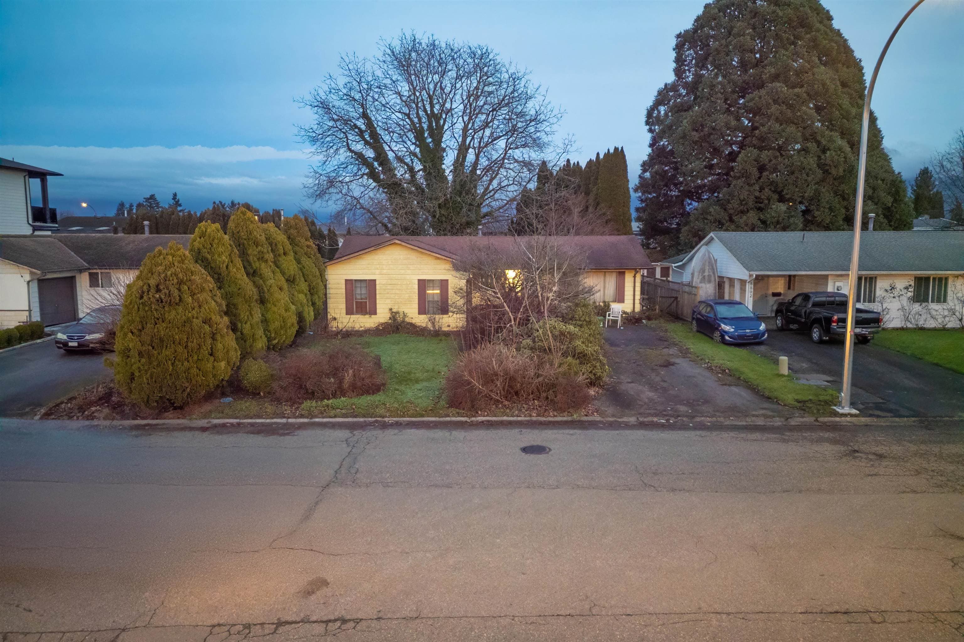 8900 Charles Street, Chilliwack