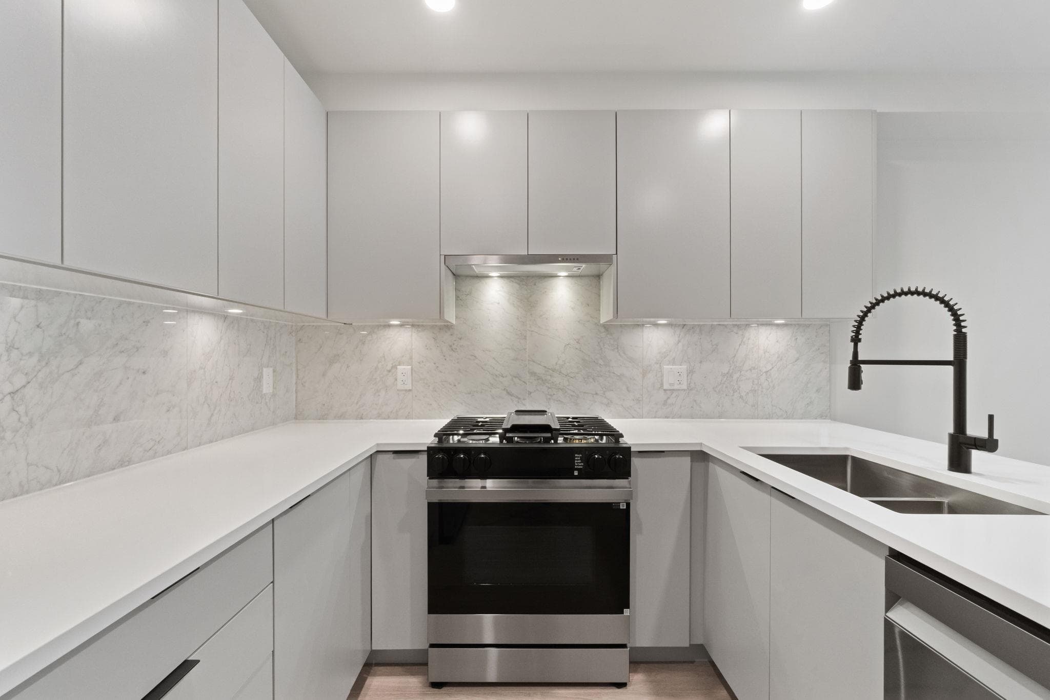 418 - 13258 105 Avenue, Surrey, V3T 1Z2 — photo 5