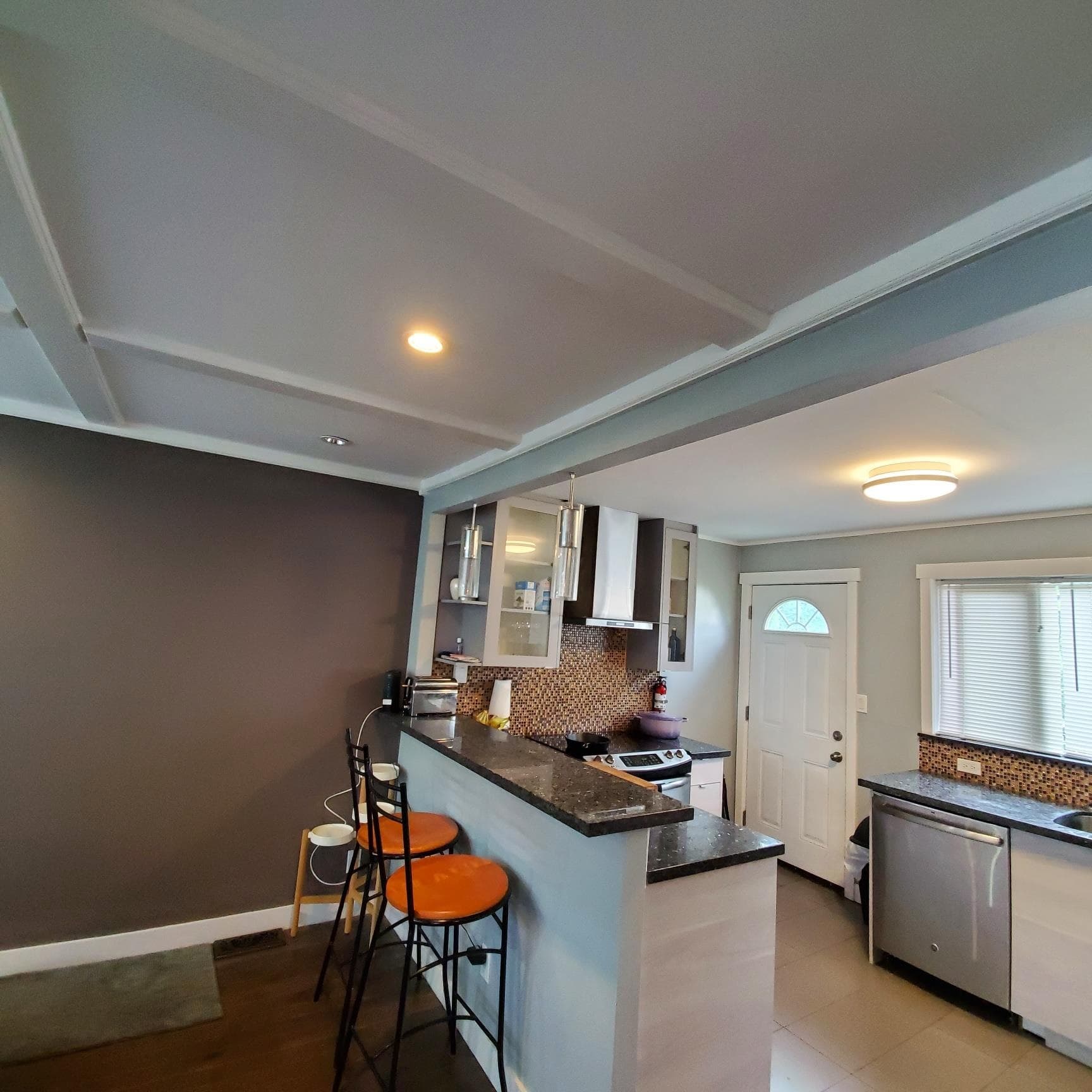 532 E 5th Street, North Vancouver, V7L 1M4 — photo 2