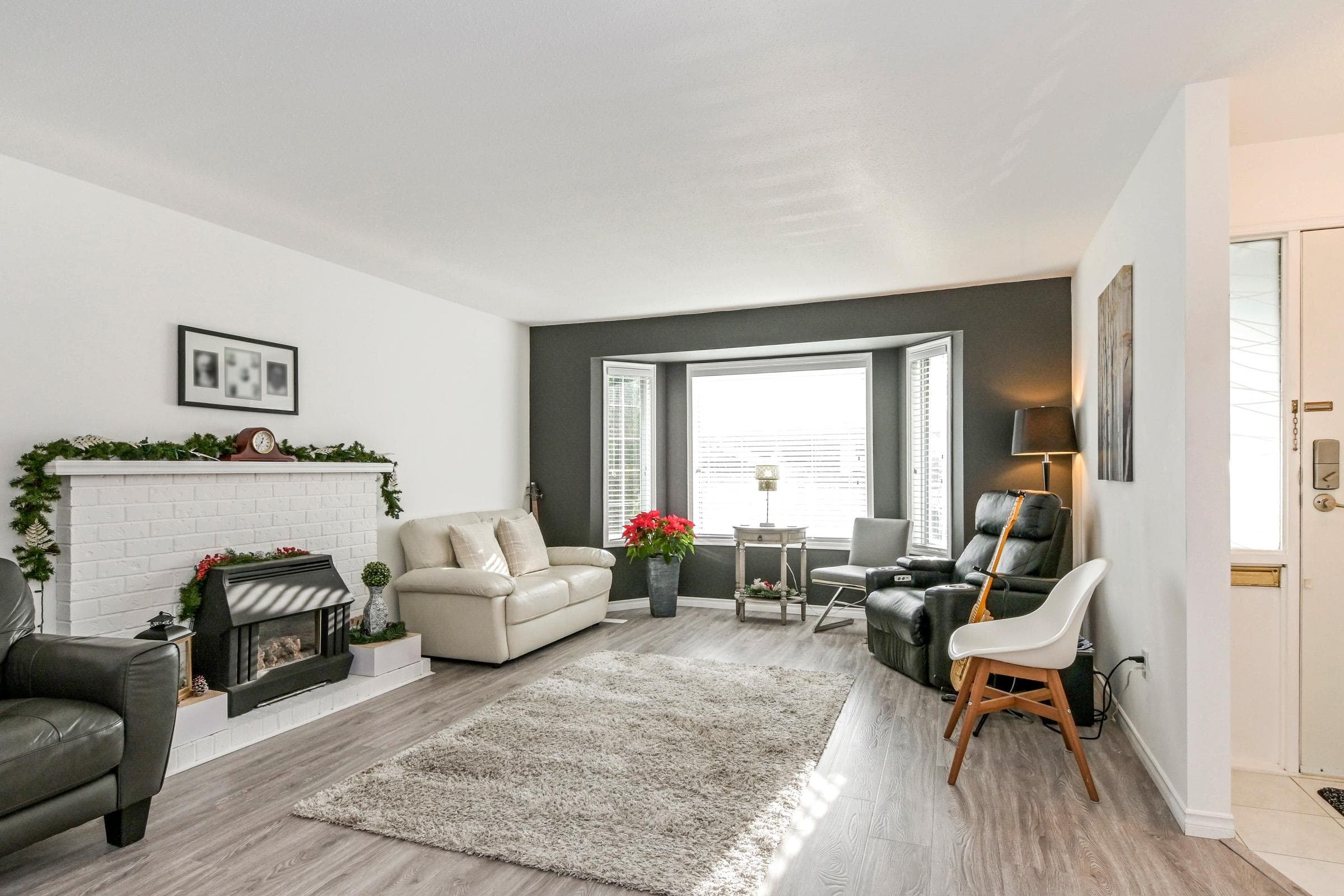 33251 Terry Fox Avenue, Abbotsford, V2S 6T9 — photo 5