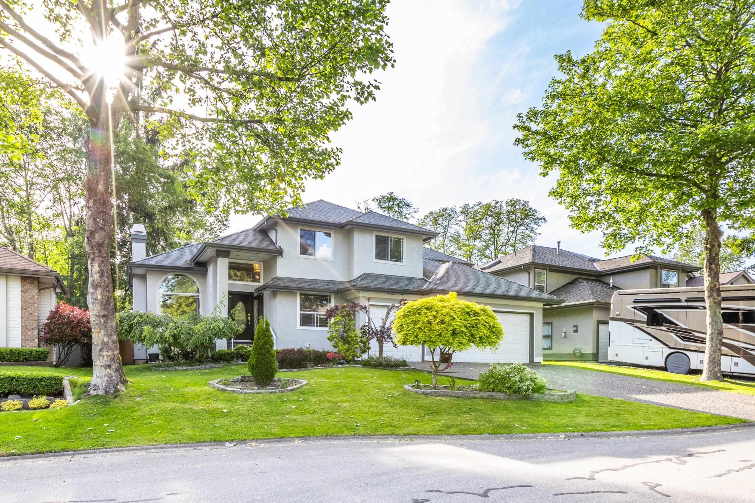7931 Redtail Place, Surrey, V3W 0N4 — photo 1