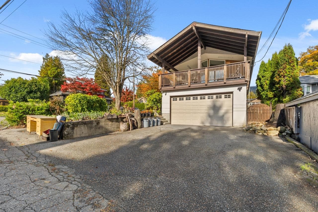 2142 St. Andrews Avenue, North Vancouver, V7L 3M5 — photo 1