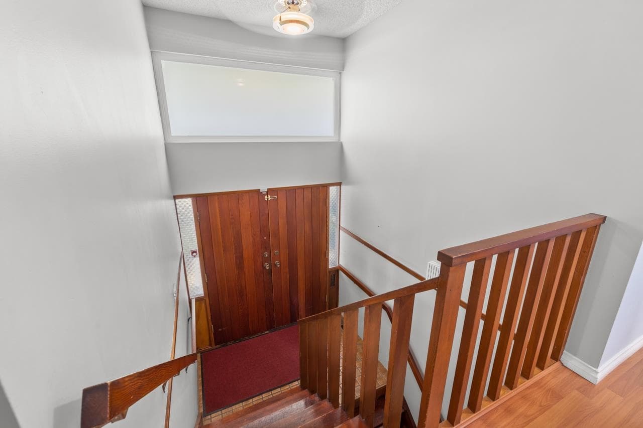 2142 St. Andrews Avenue, North Vancouver, V7L 3M5 — photo 4