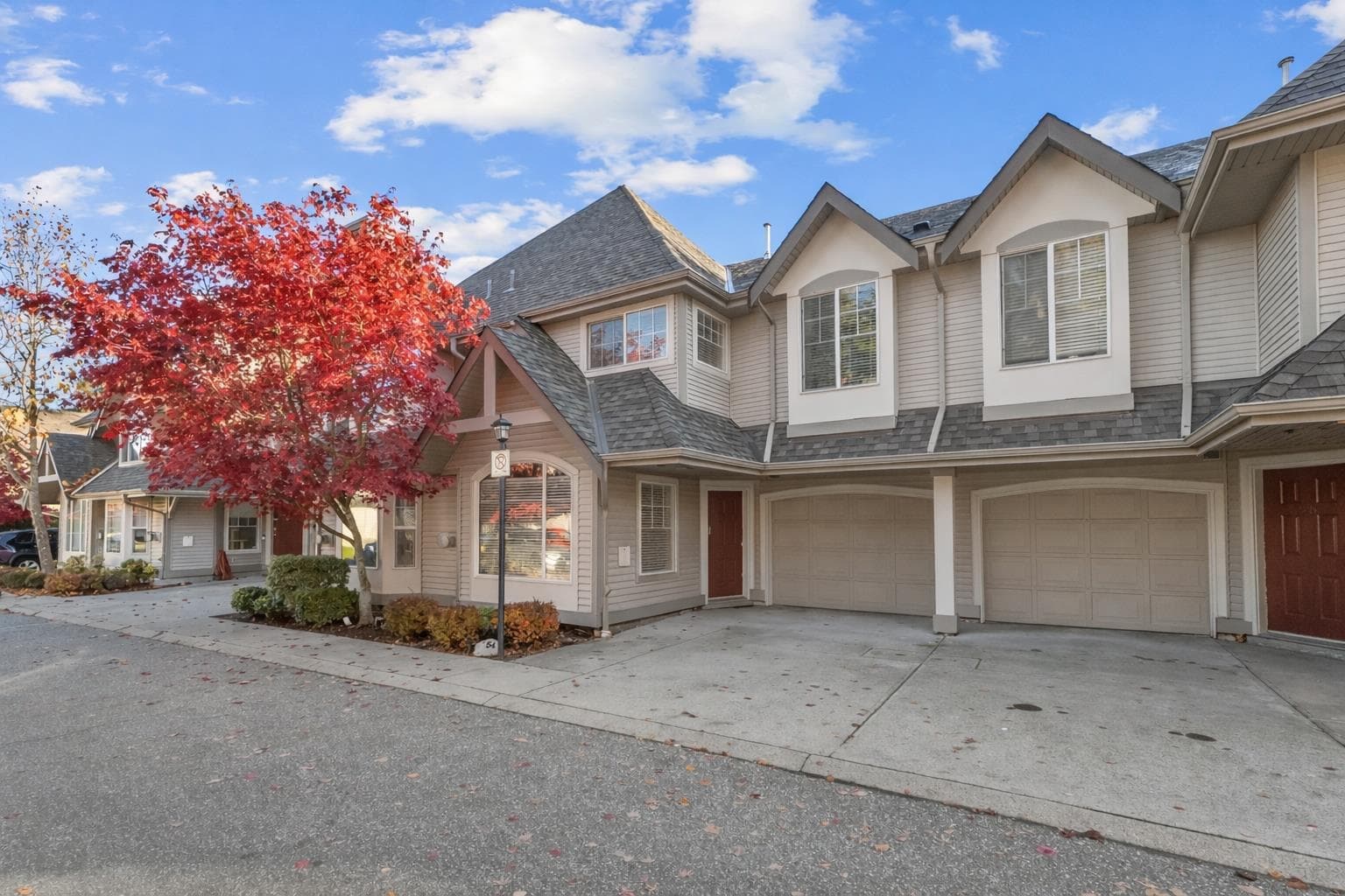 54 - 23085 118th Avenue, Maple Ridge, V2X 3J7 — photo 1
