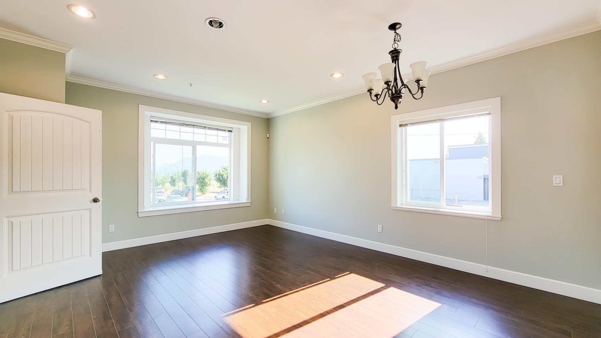 3096 E 26th Avenue, Vancouver, V5R 1L6 — photo 3