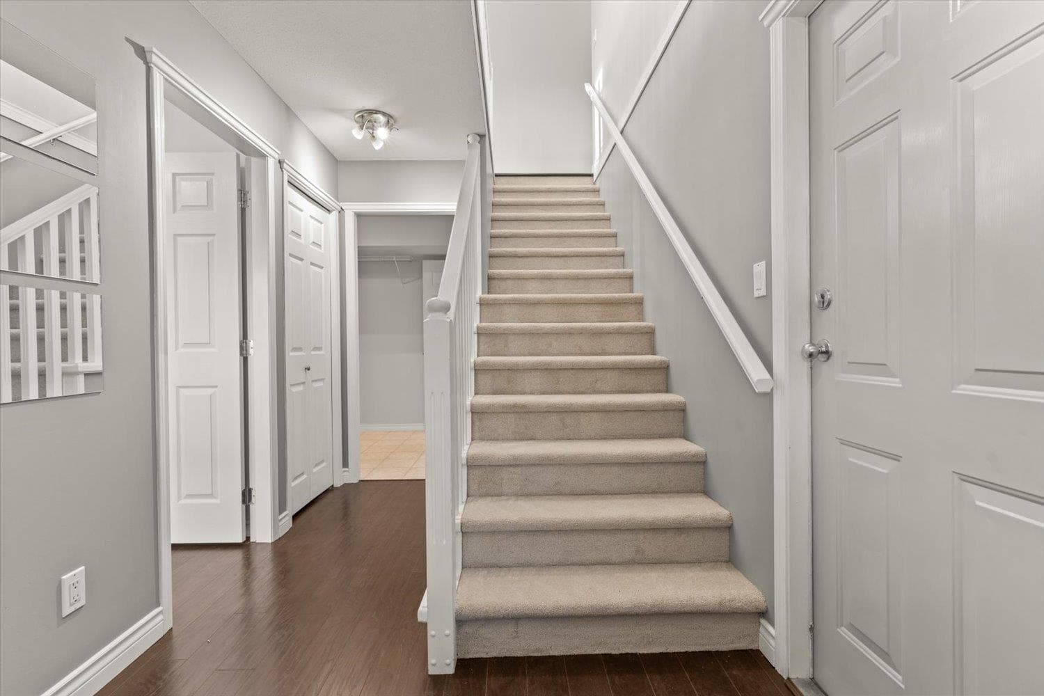 8263 Melburn Drive, Mission, V2V 7H3 — photo 3