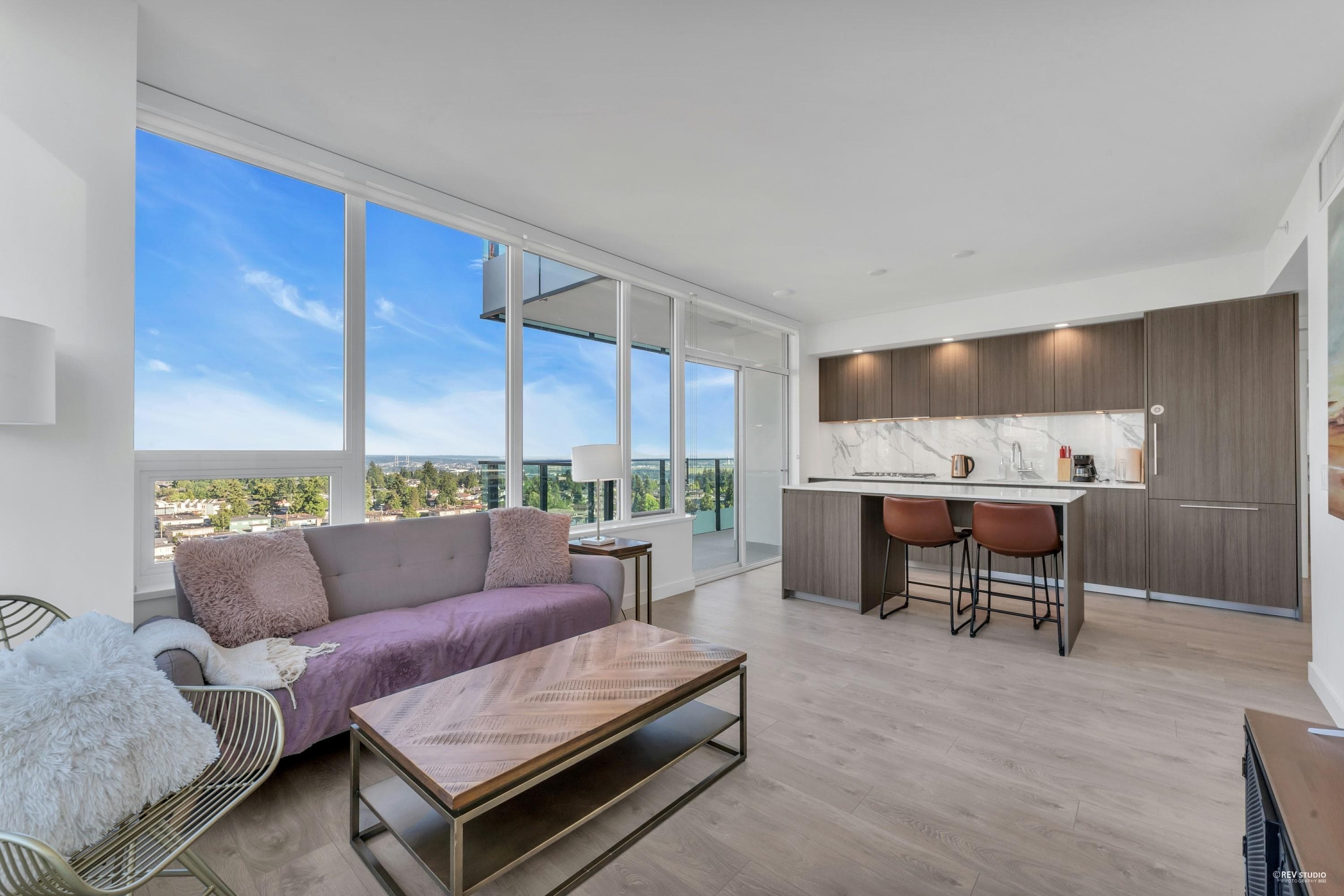 1502 - 6463 Silver Avenue, Burnaby, V5H 0K4 — photo 1