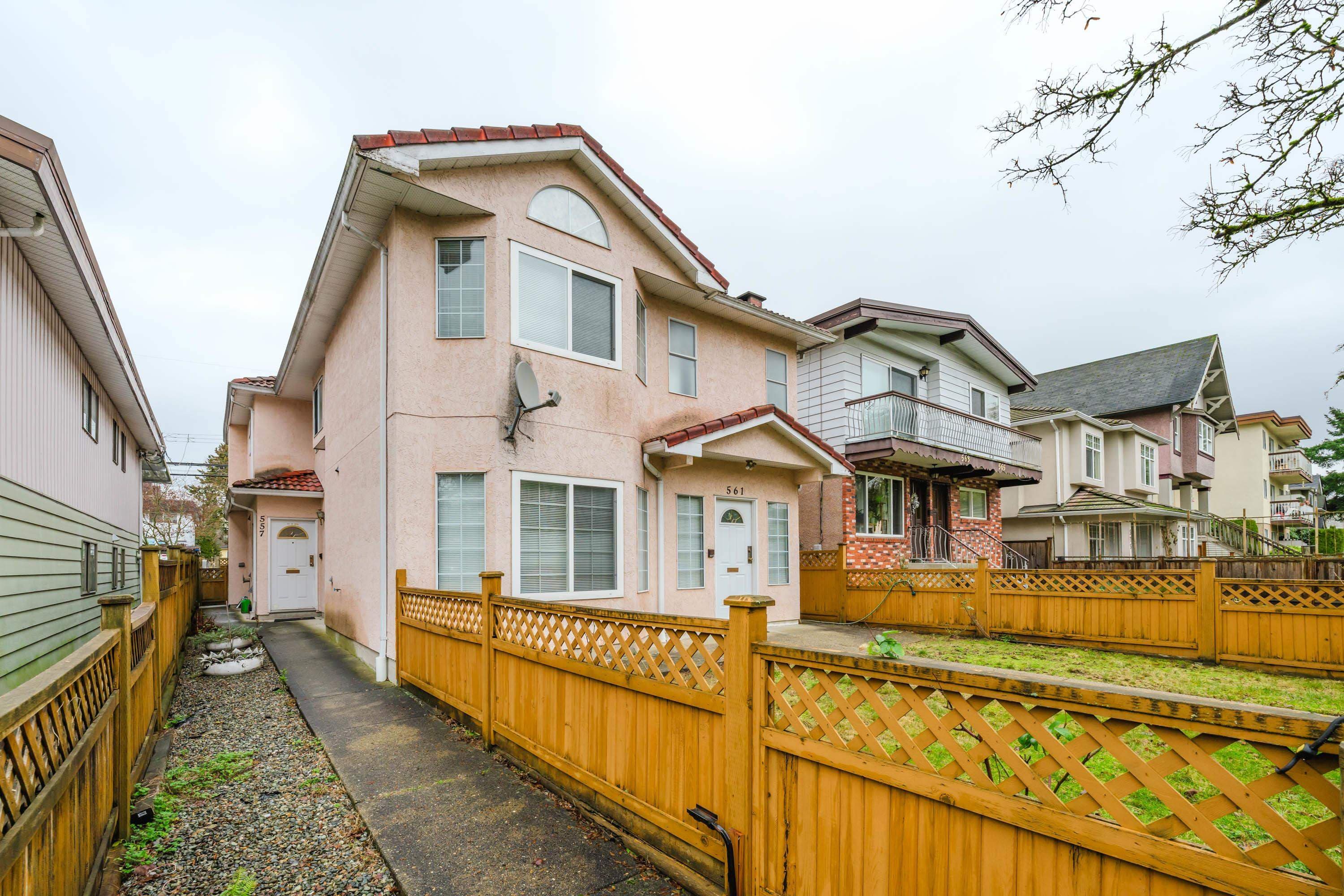 557 E 44th Avenue, Vancouver, V5W 1W4 — photo 2