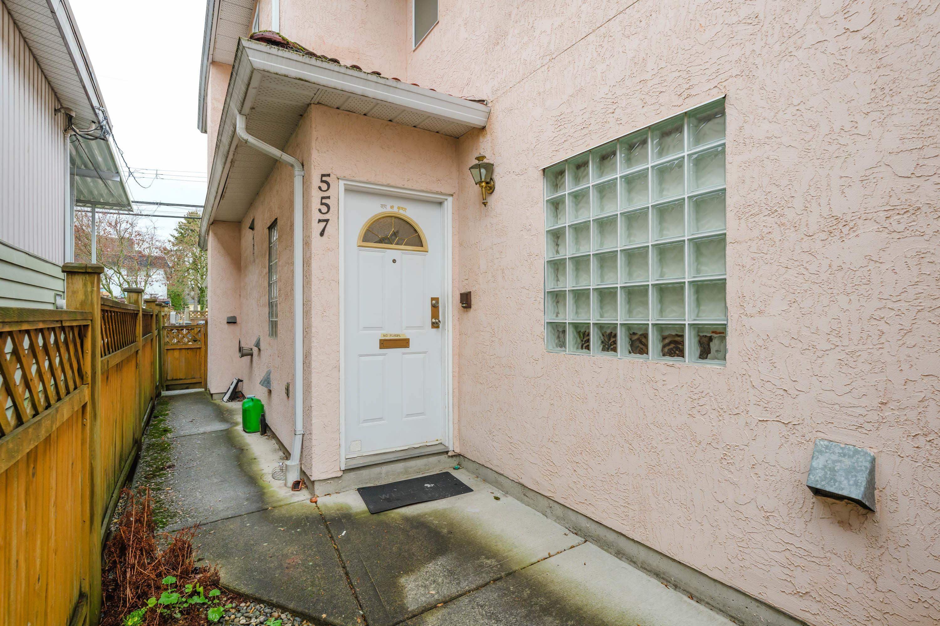 557 E 44th Avenue, Vancouver, V5W 1W4 — photo 3