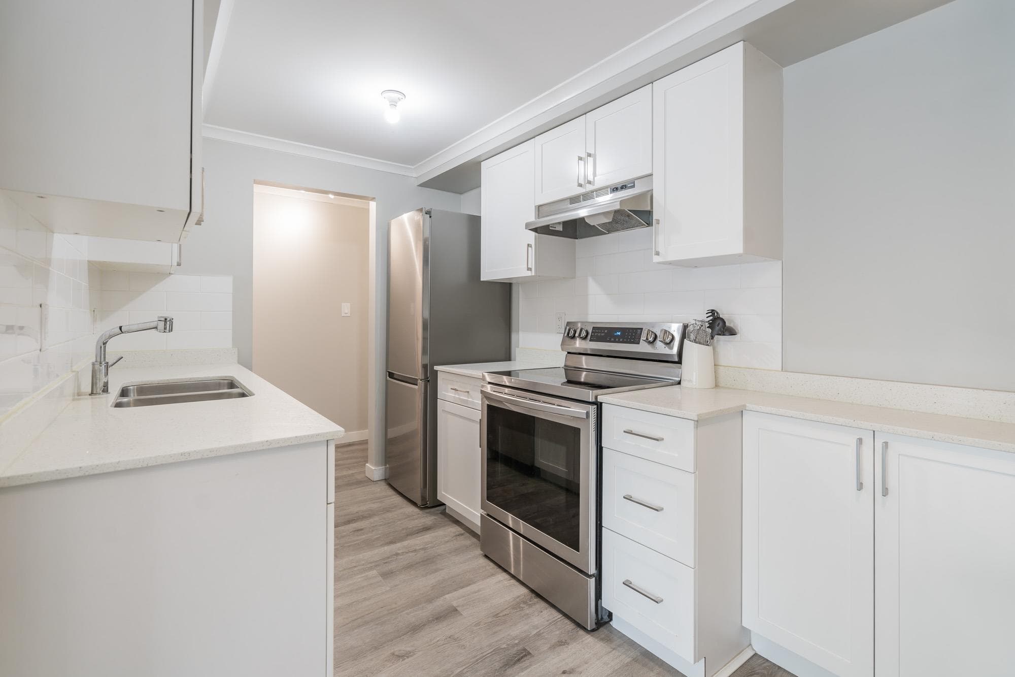 203 - 2036 Coquitlam Avenue, Port Coquitlam