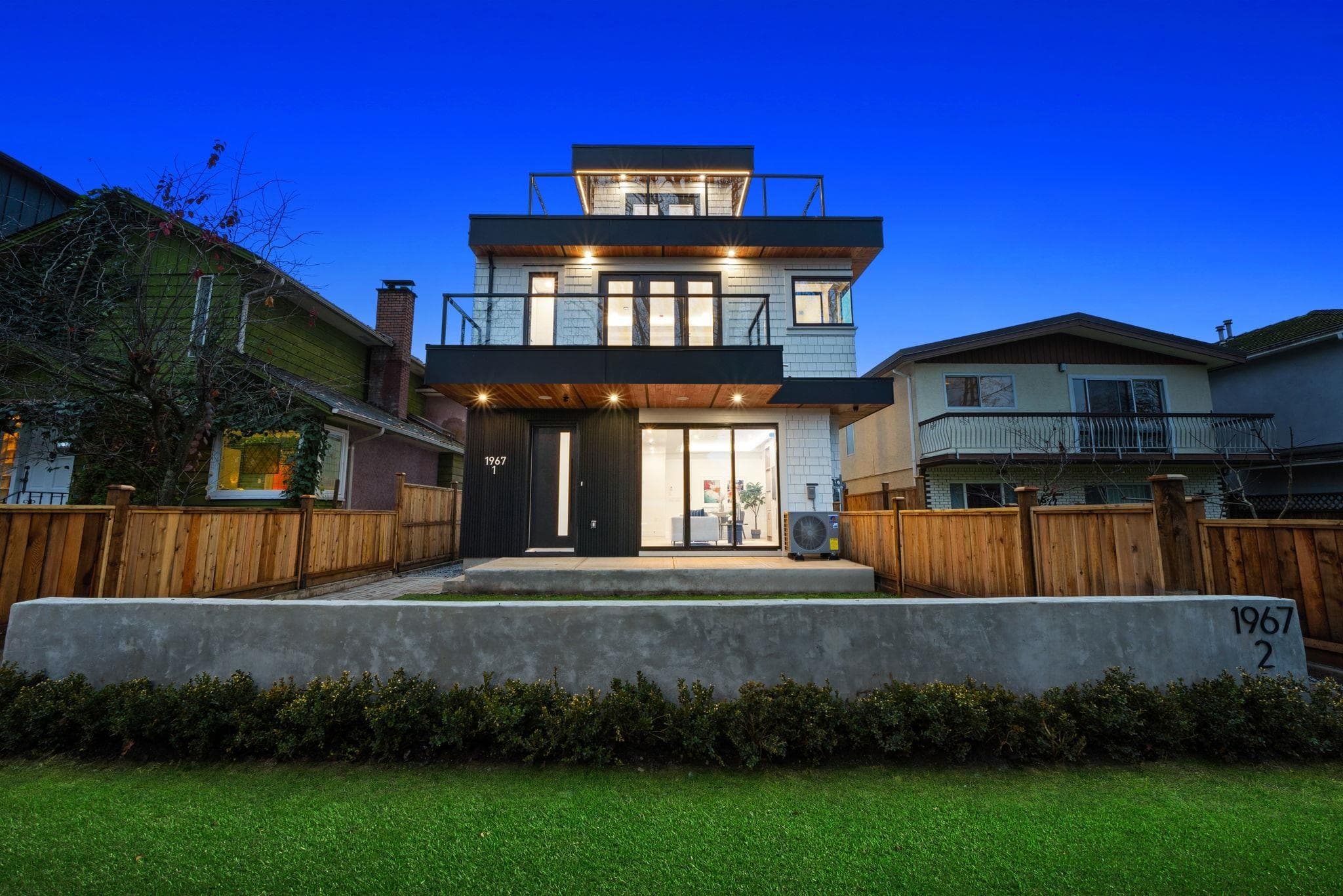 1 - 1967 E 13th Avenue, Vancouver