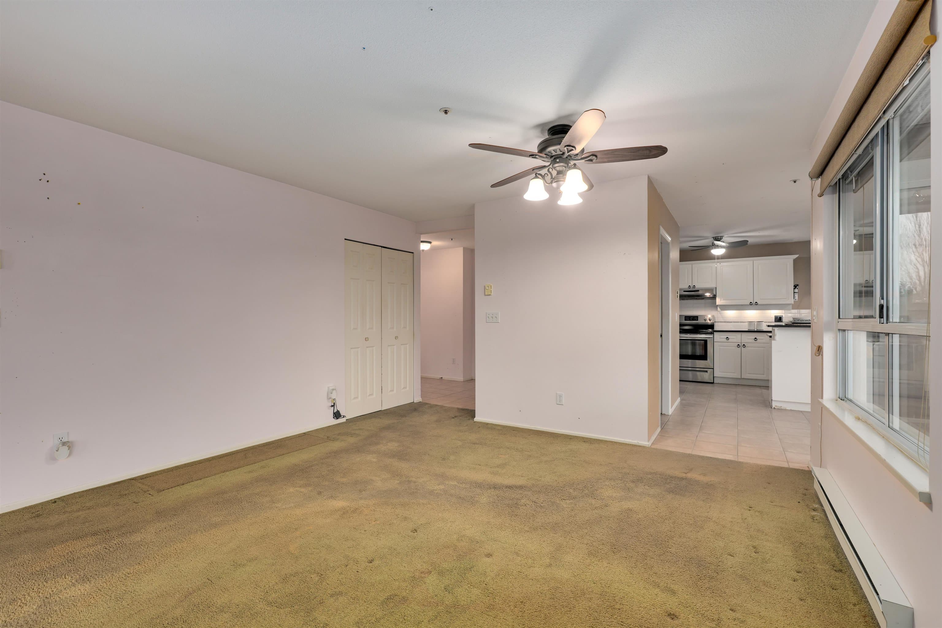 313 - 5556 201a Street, Langley, V3A 8K5 — photo 5