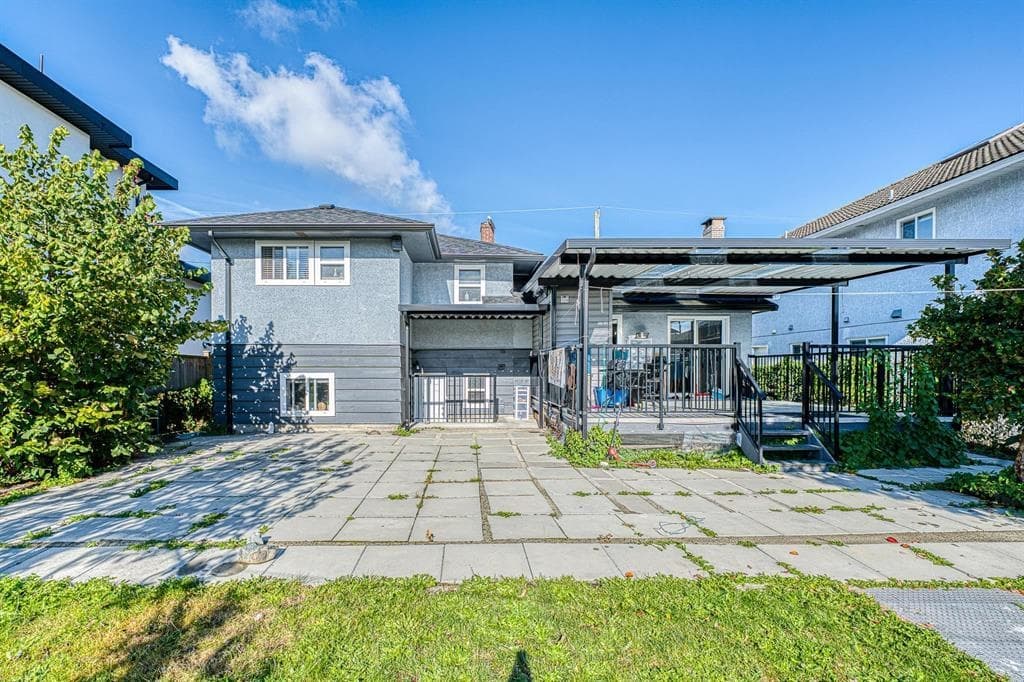 7768 18th Avenue, Burnaby