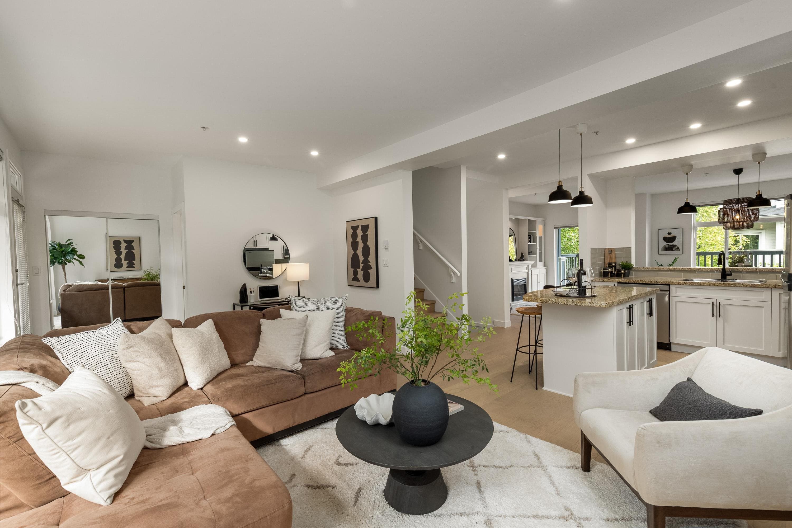 41 - 40632 Government Road, Squamish