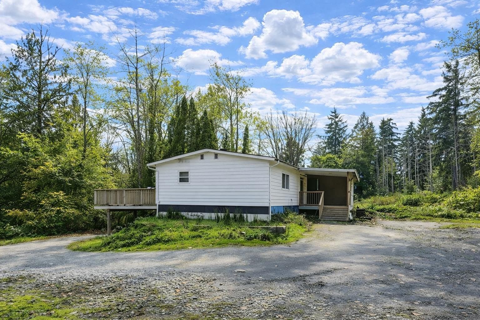 28140 56 Avenue, Abbotsford, V4X 2P2 — photo 1