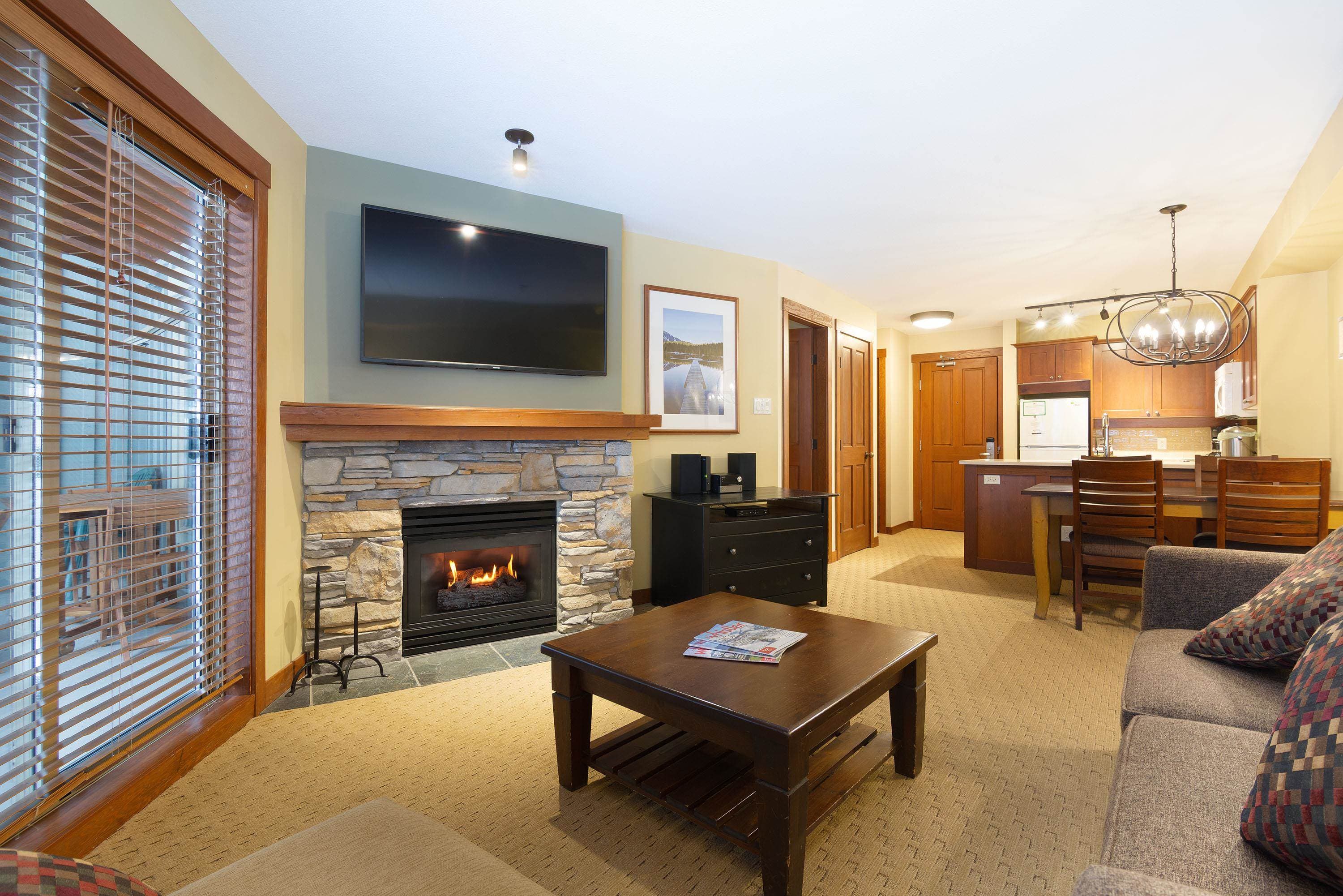318 G1 - 4653 Blackcomb Way, Whistler, V8E 0Y9 — photo 1