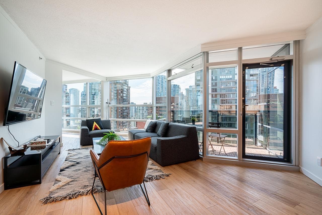 1201 - 1050 Burrard Street, Vancouver, V6Z 2S3 — photo 5