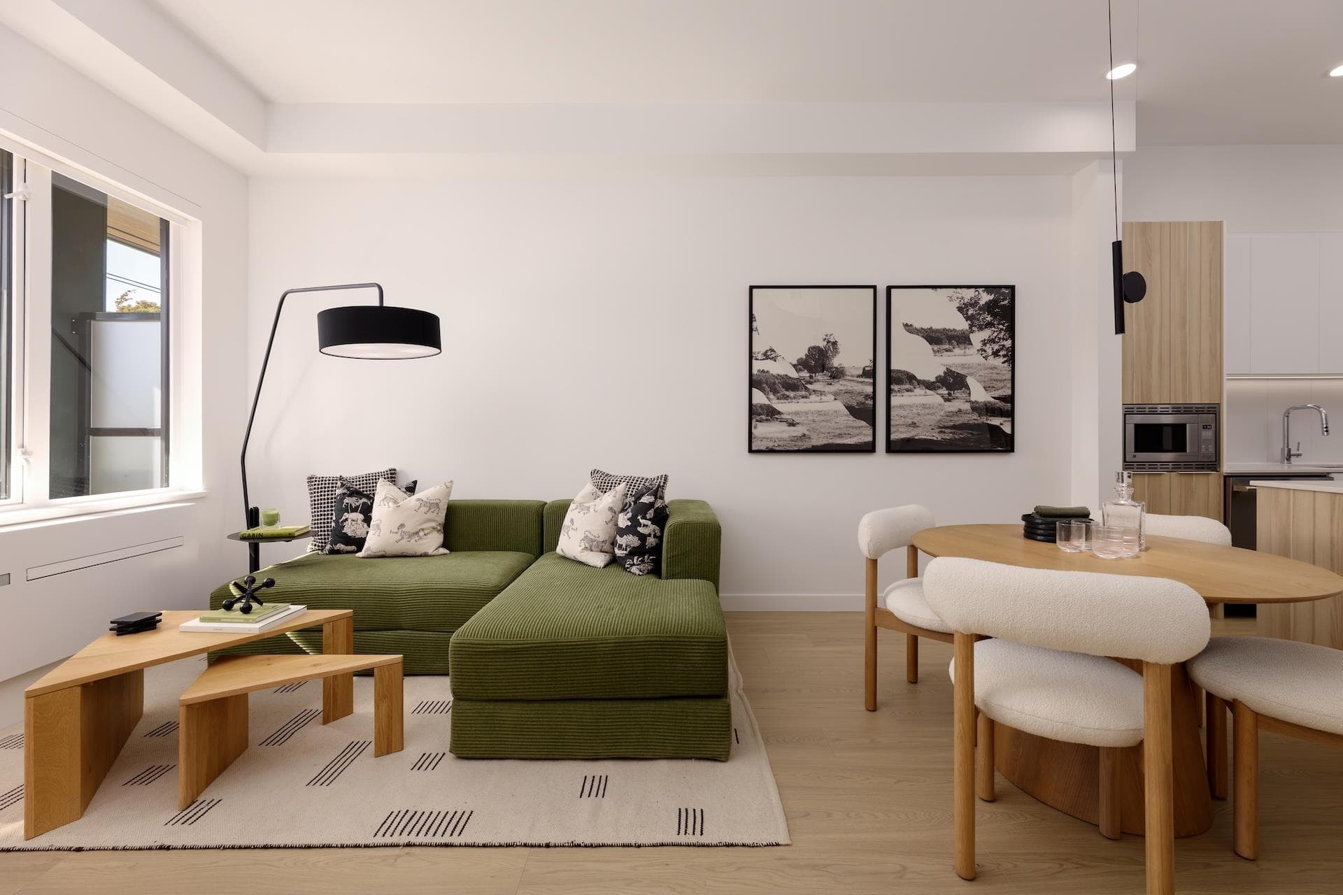413 - 2450 Garden Drive, Vancouver, V5N 0K1 — photo 1