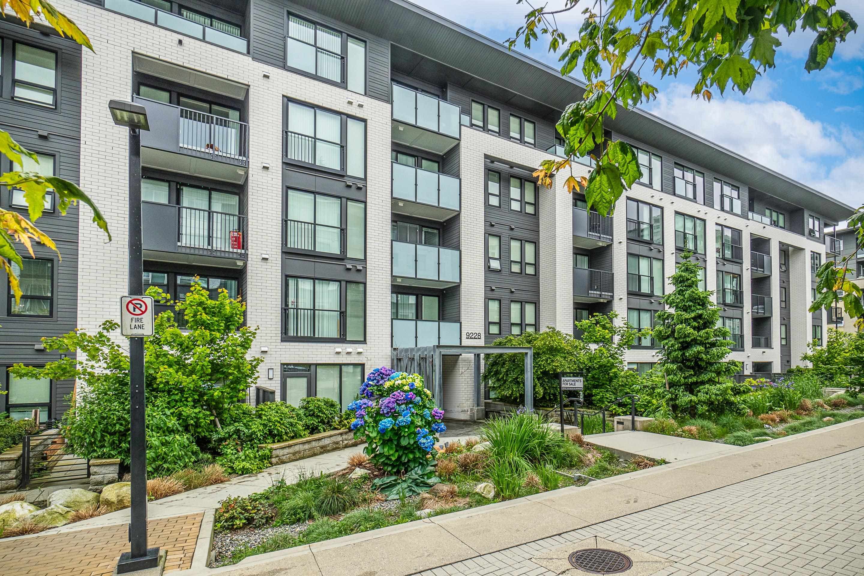 211 - 9228 Slopes Mews, Burnaby, V5A 0E9 — photo 1