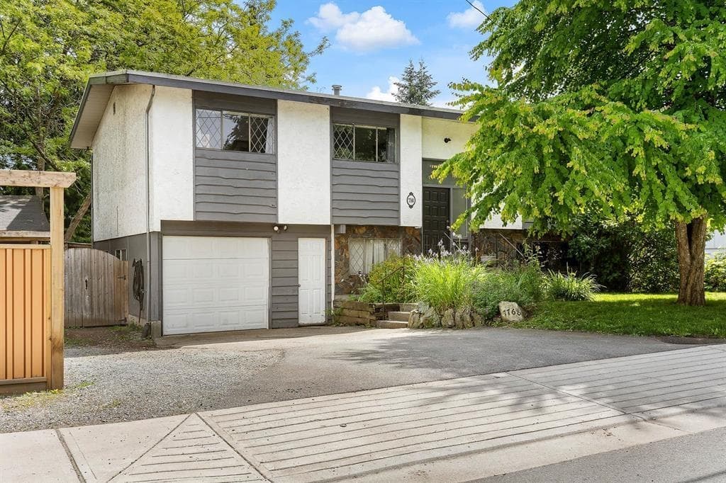 7768 Wren Street, Mission