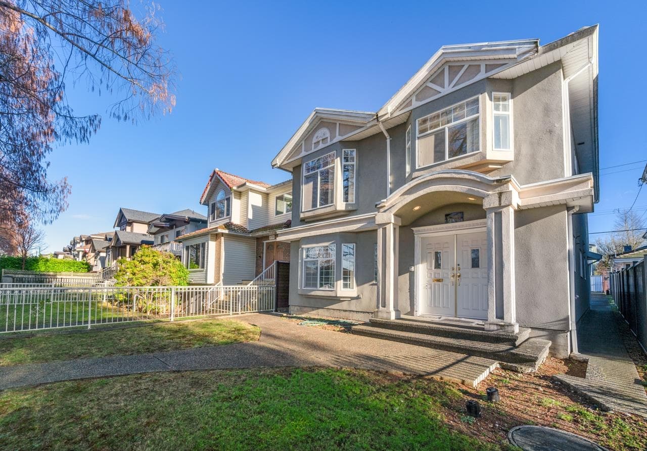 5760 Kerr Street, Vancouver, V5R 4B7 — photo 2