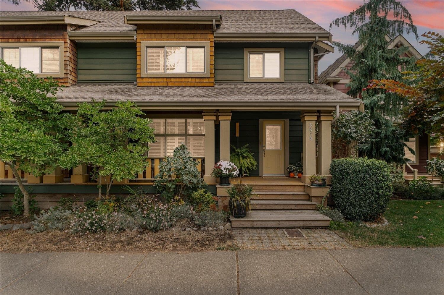 5818 Sappers Way, Chilliwack, V2R 0G7 — photo 2