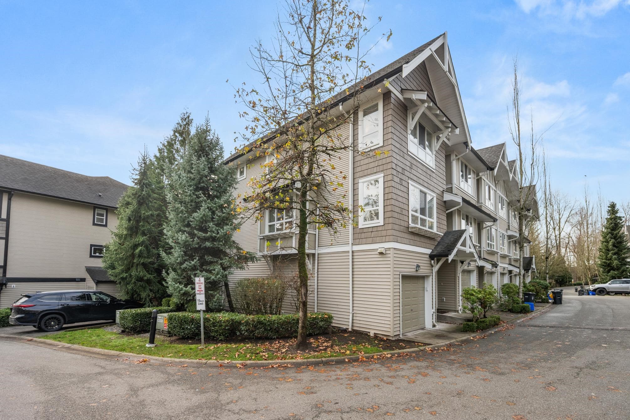 109 - 6747 203 Street, Langley, V2Y 3B5 — photo 2