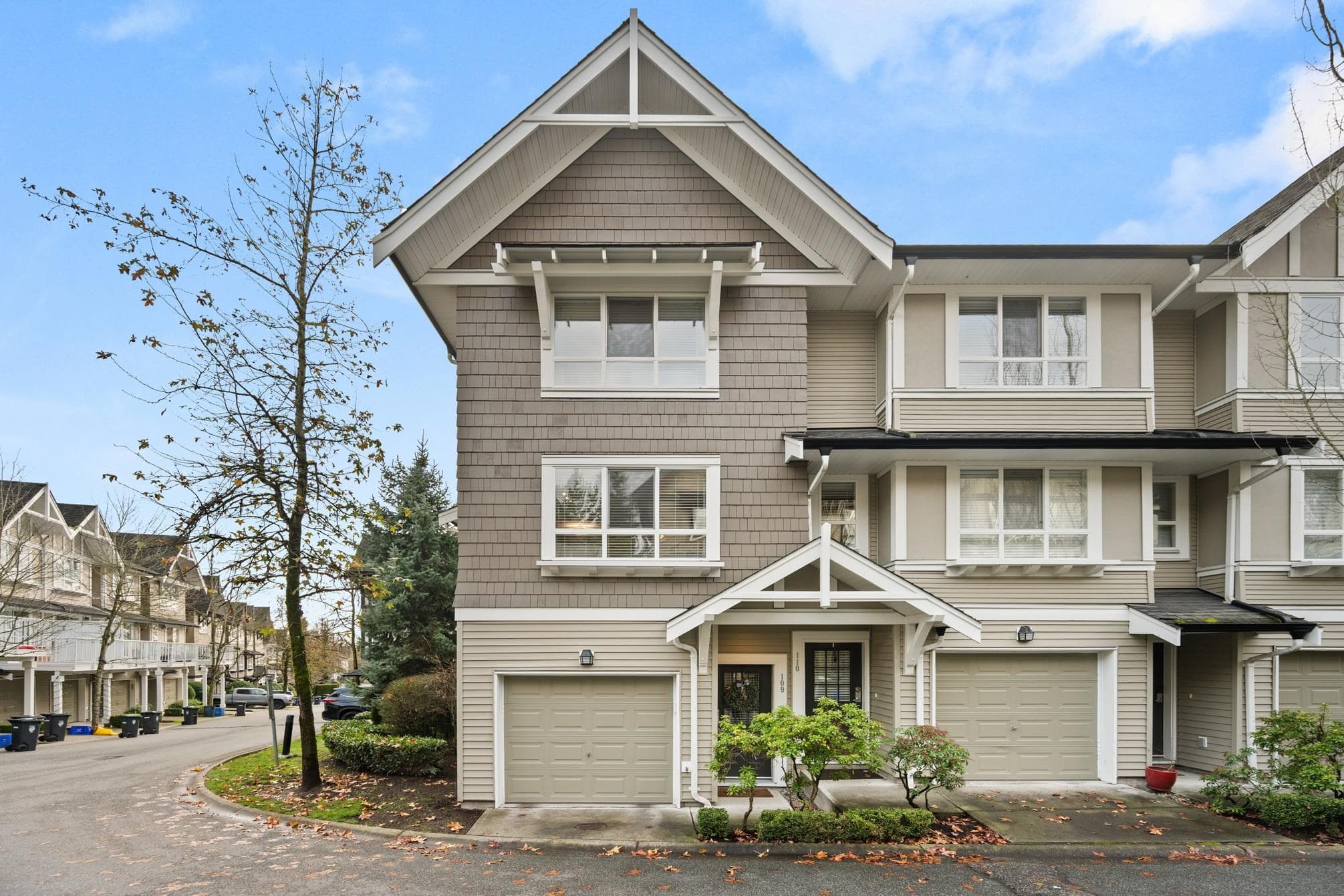 109 - 6747 203 Street, Langley, V2Y 3B5 — photo 1