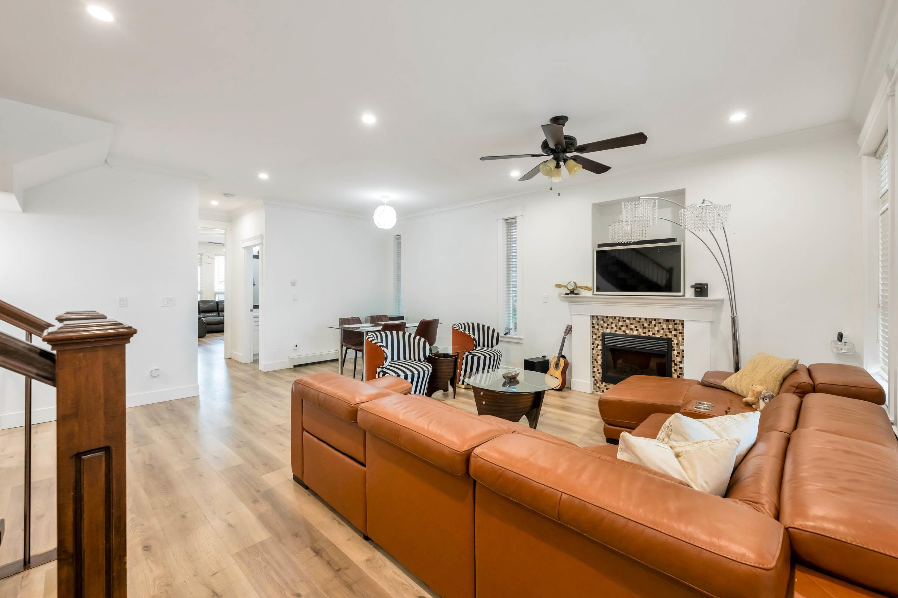 5930 128 Street, Surrey, V3X 1T3 — photo 5
