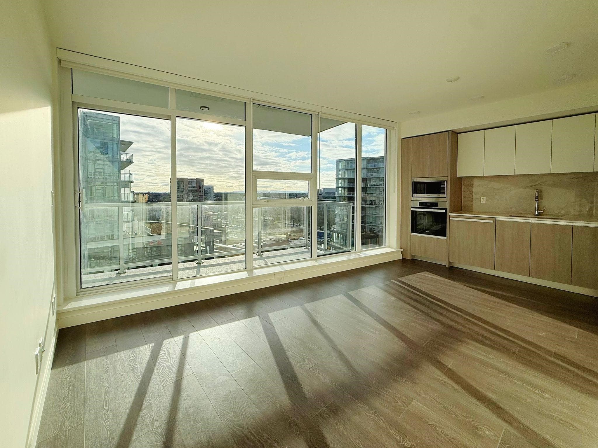 1301 - 6633 Buswell Street, Richmond, V6Y 0M3 — photo 1