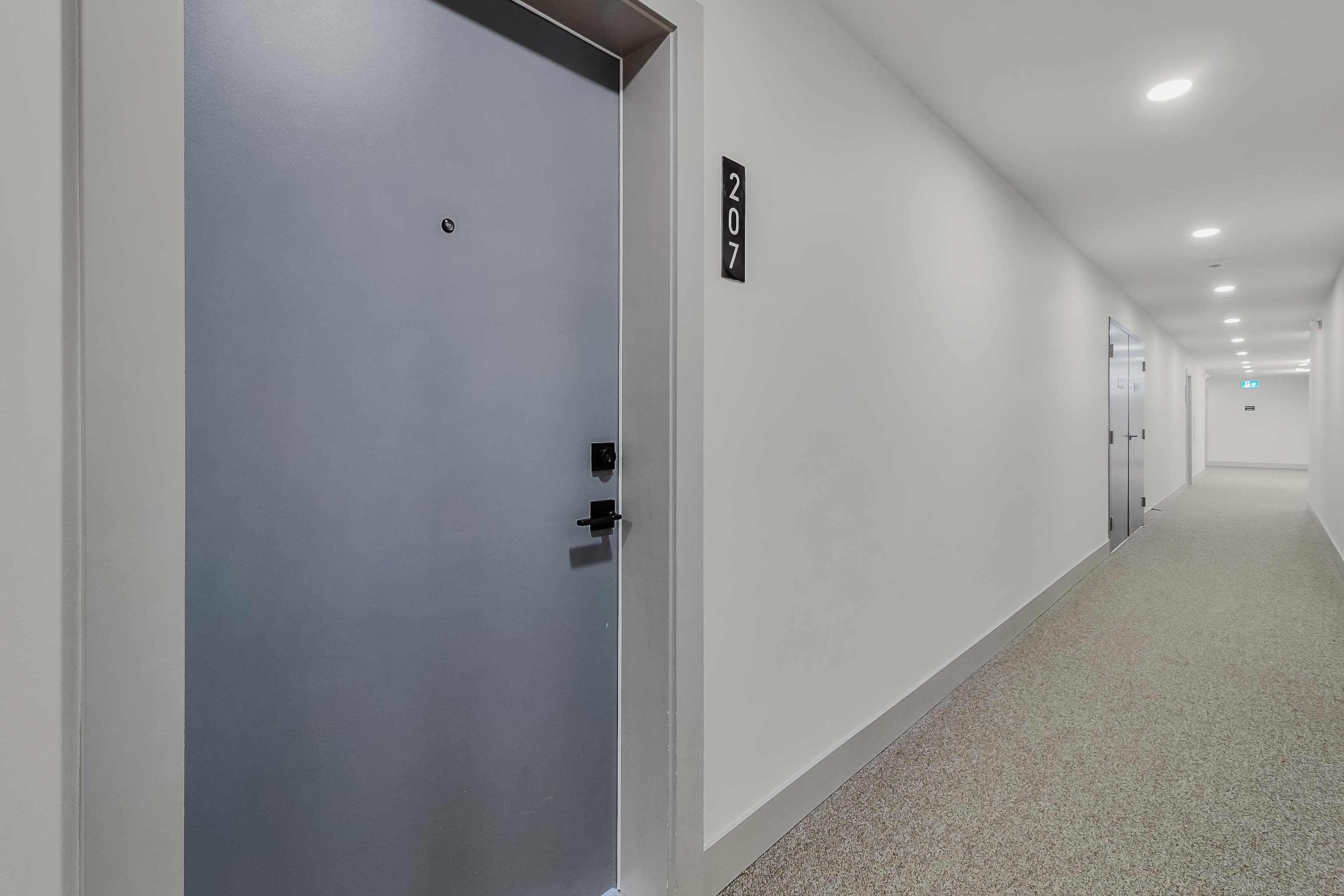 207 - 20282 72b Avenue, Langley, V2Y 3X3 — photo 2