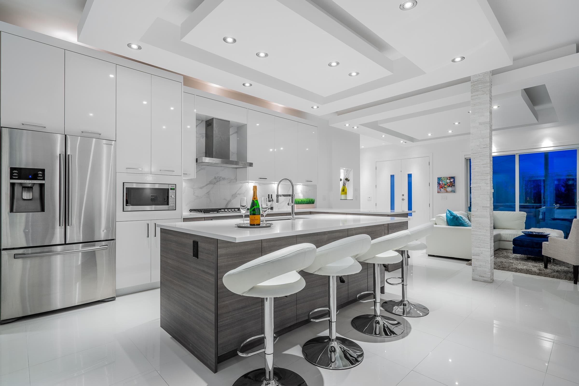 6007 Byrne Road, Burnaby, V5J 3J6 — photo 4