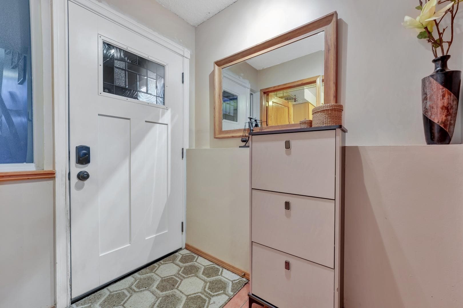 202 Balmoral Place, Port Moody, V3H 4B9 — photo 5