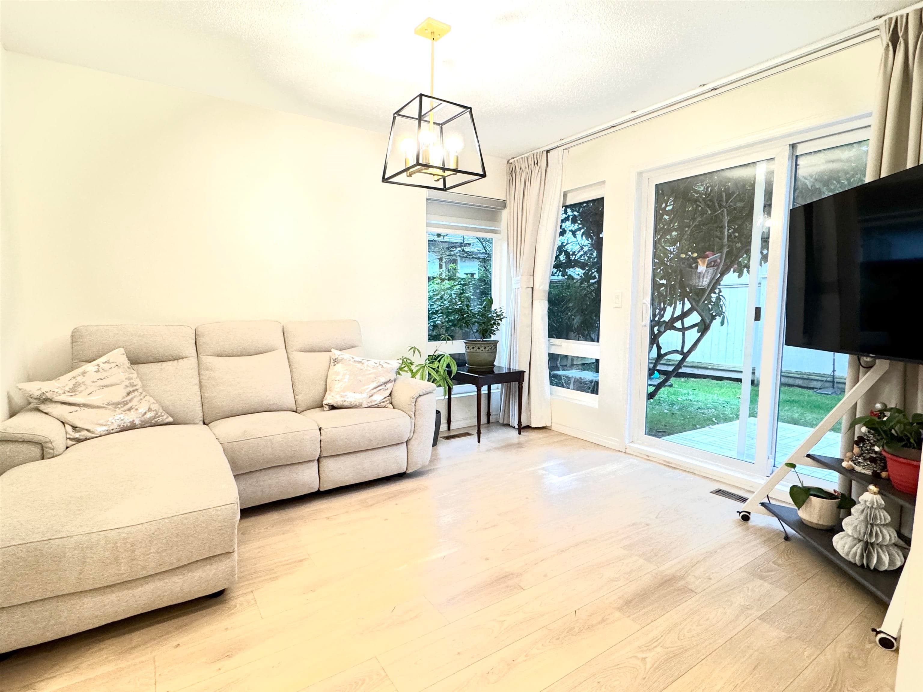 6 - 5111 Maple Road, Richmond, V7E 5Z6 — photo 4