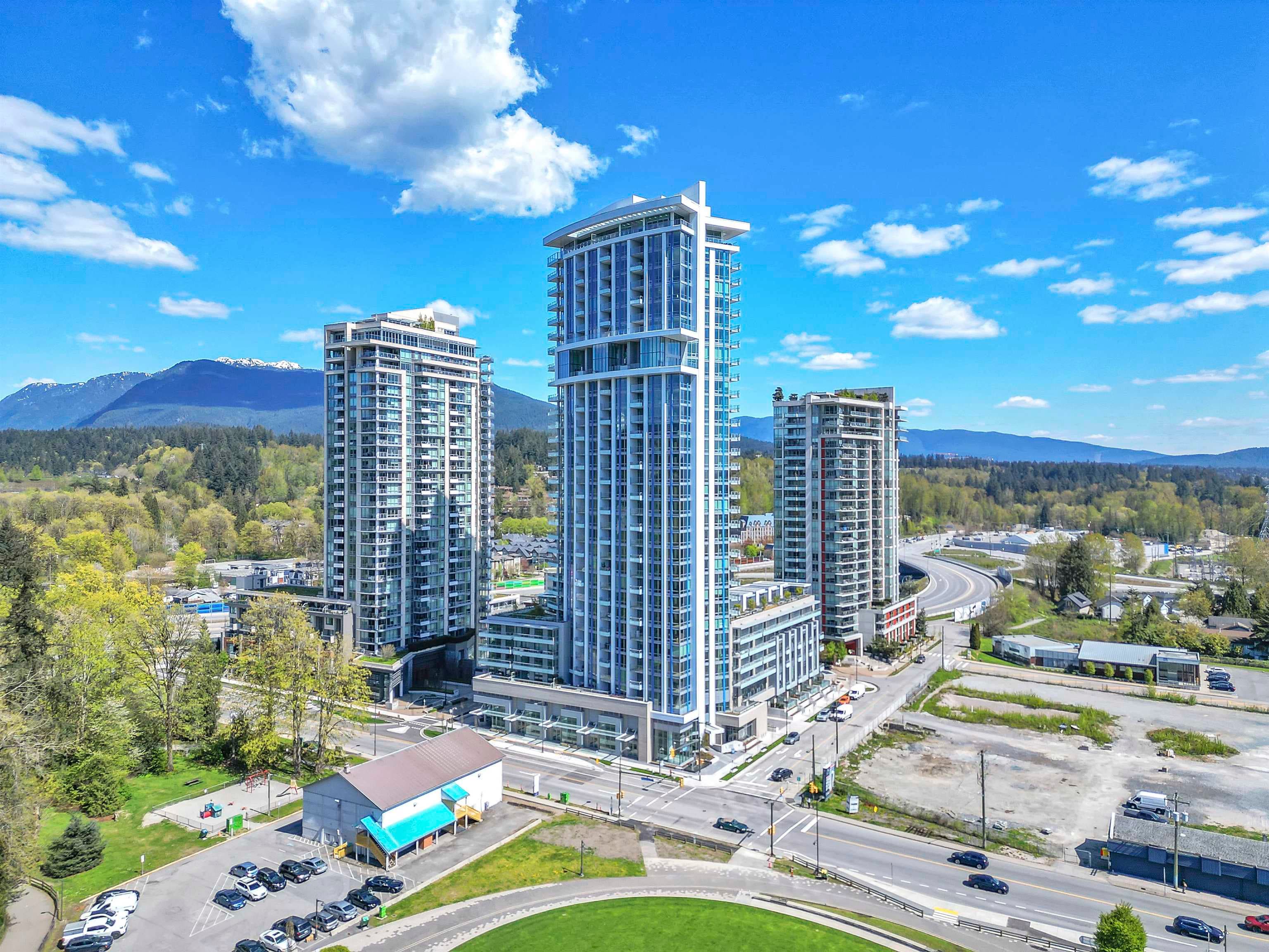 602 - 1500 Fern Street, North Vancouver, V7J 0E6 — photo 2
