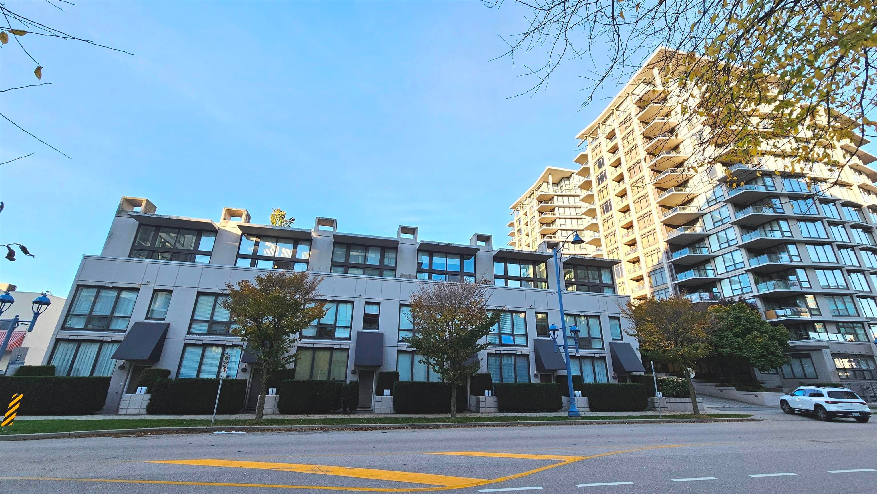 1 - 7911 Ackroyd Road, Richmond