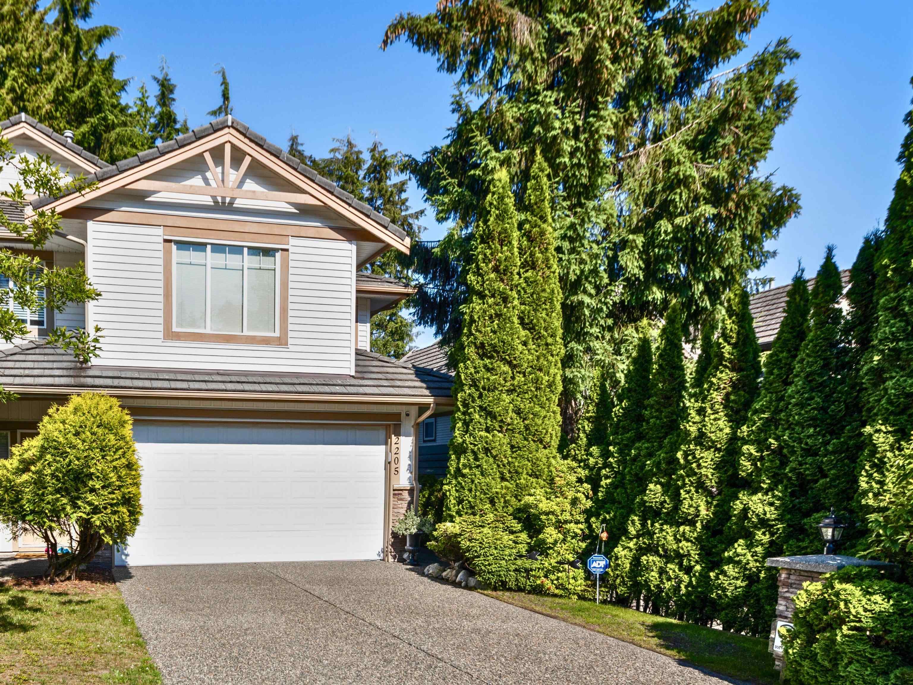 2205 Parkway Boulevard, Coquitlam, V3E 3P8 — photo 5