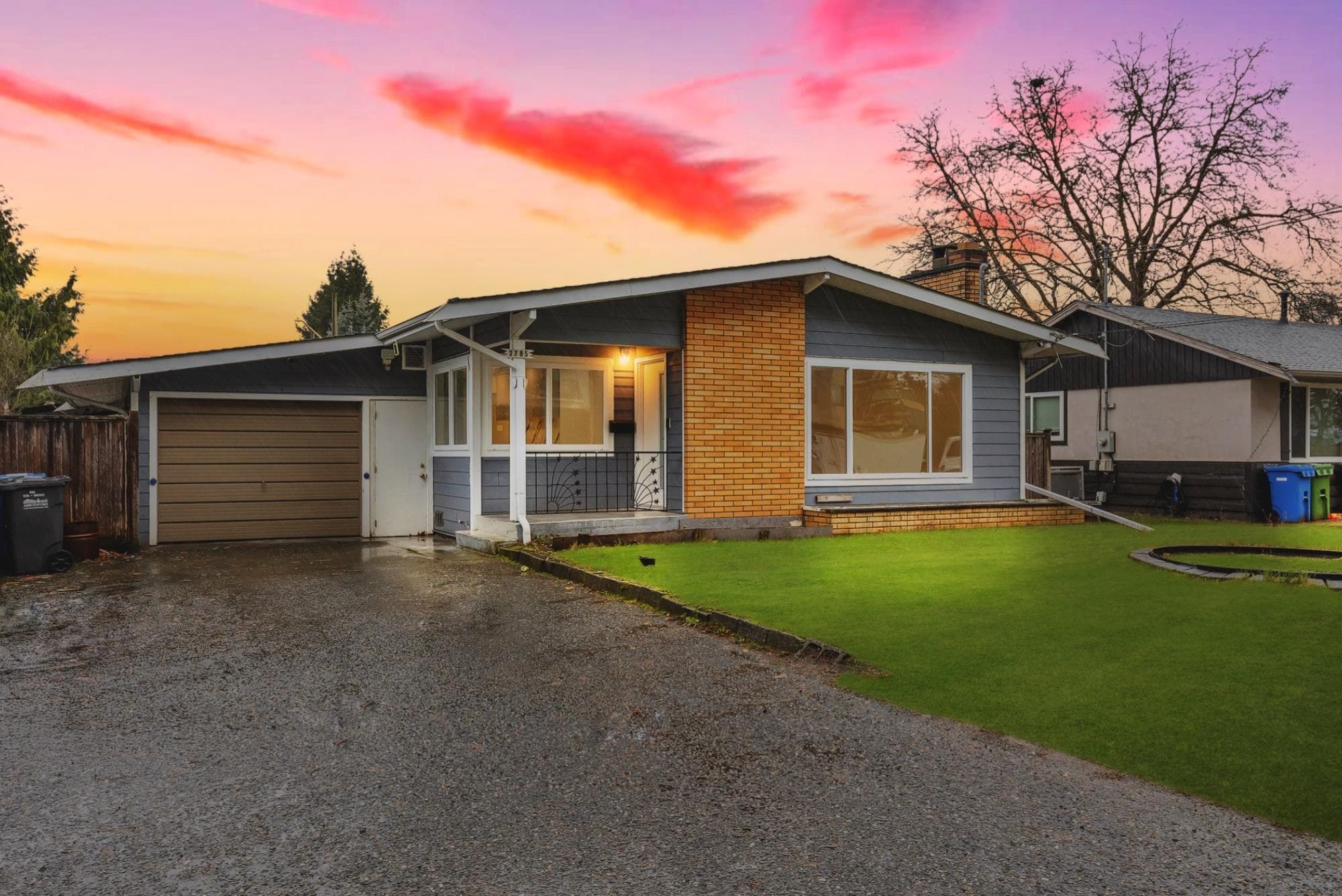 2785 Countess Crescent, Abbotsford, V2T 2E3 — photo 1