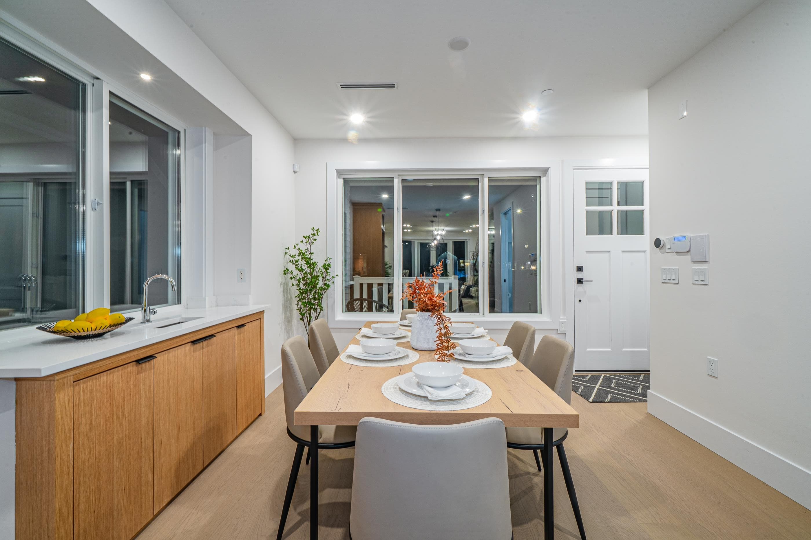 2660 Waterloo Street, Vancouver, V6R 3H7 — photo 3