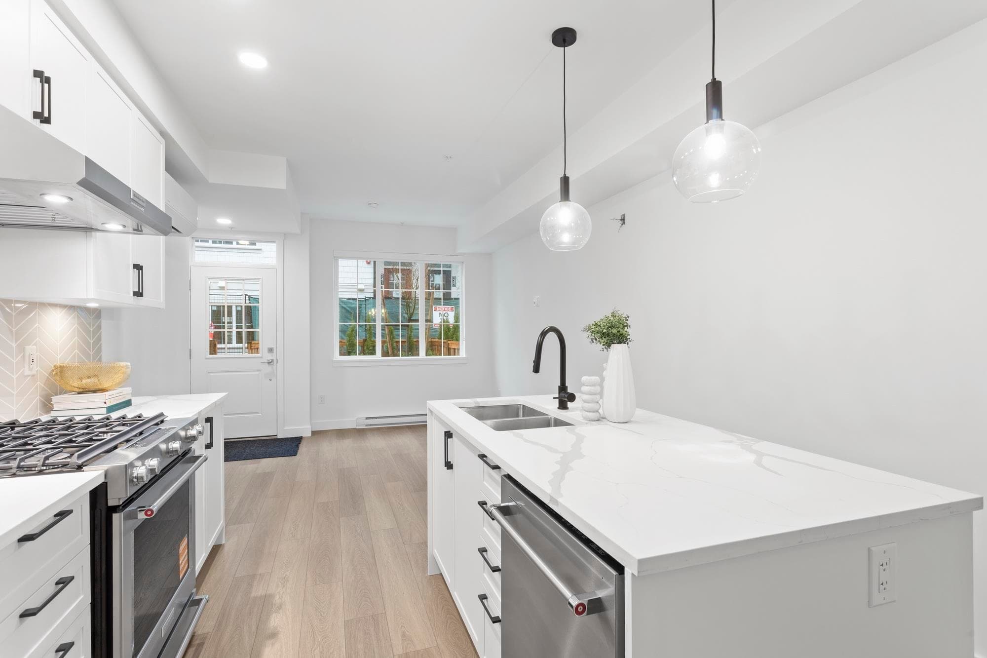 120 - 720 Robinson Street, Coquitlam, V3J 0P9 — photo 5