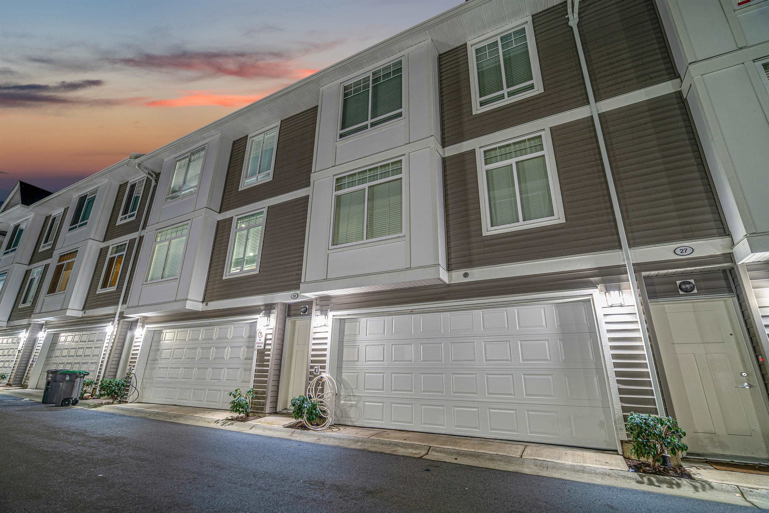 26 - 11267 133 Street, Surrey, V3R 0E3 — photo 4