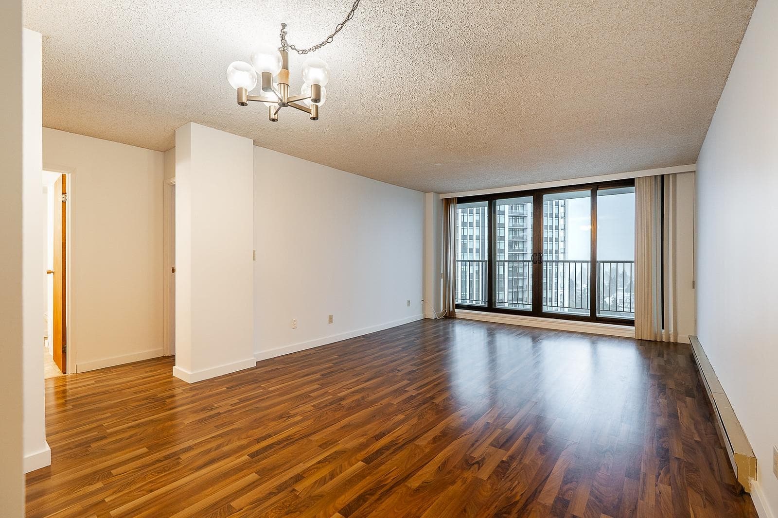 1507 - 6455 Willingdon Avenue, Burnaby, V5H 4E4 — photo 3