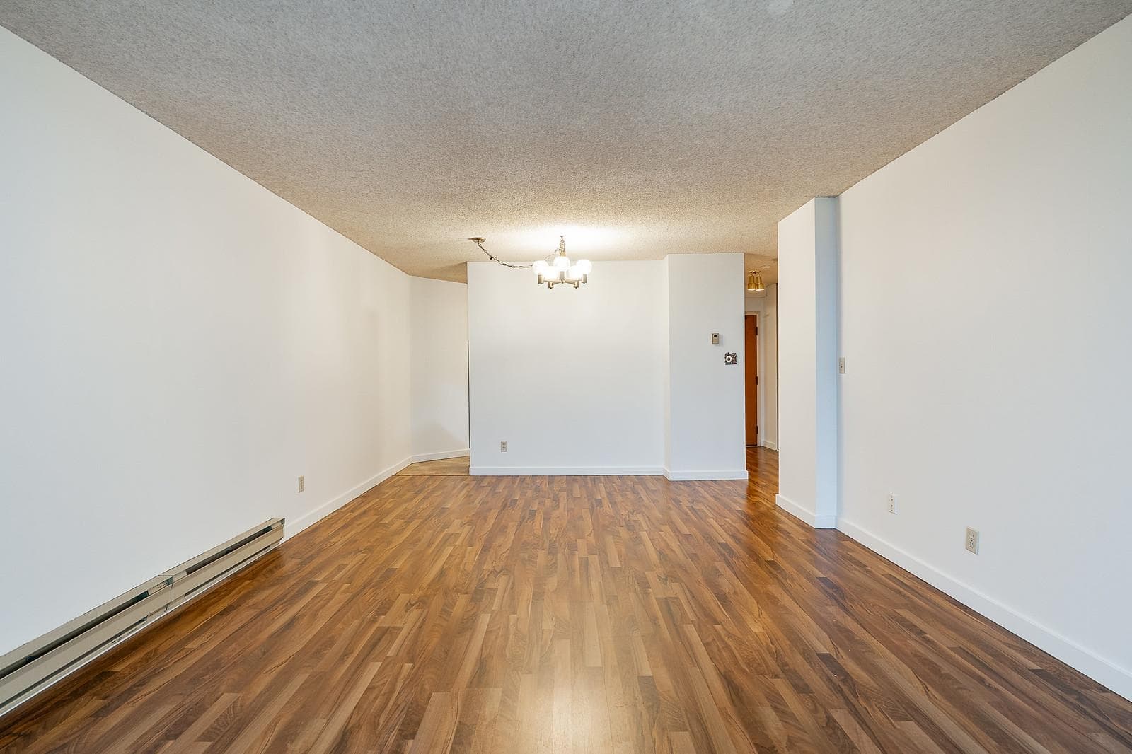 1507 - 6455 Willingdon Avenue, Burnaby, V5H 4E4 — photo 4