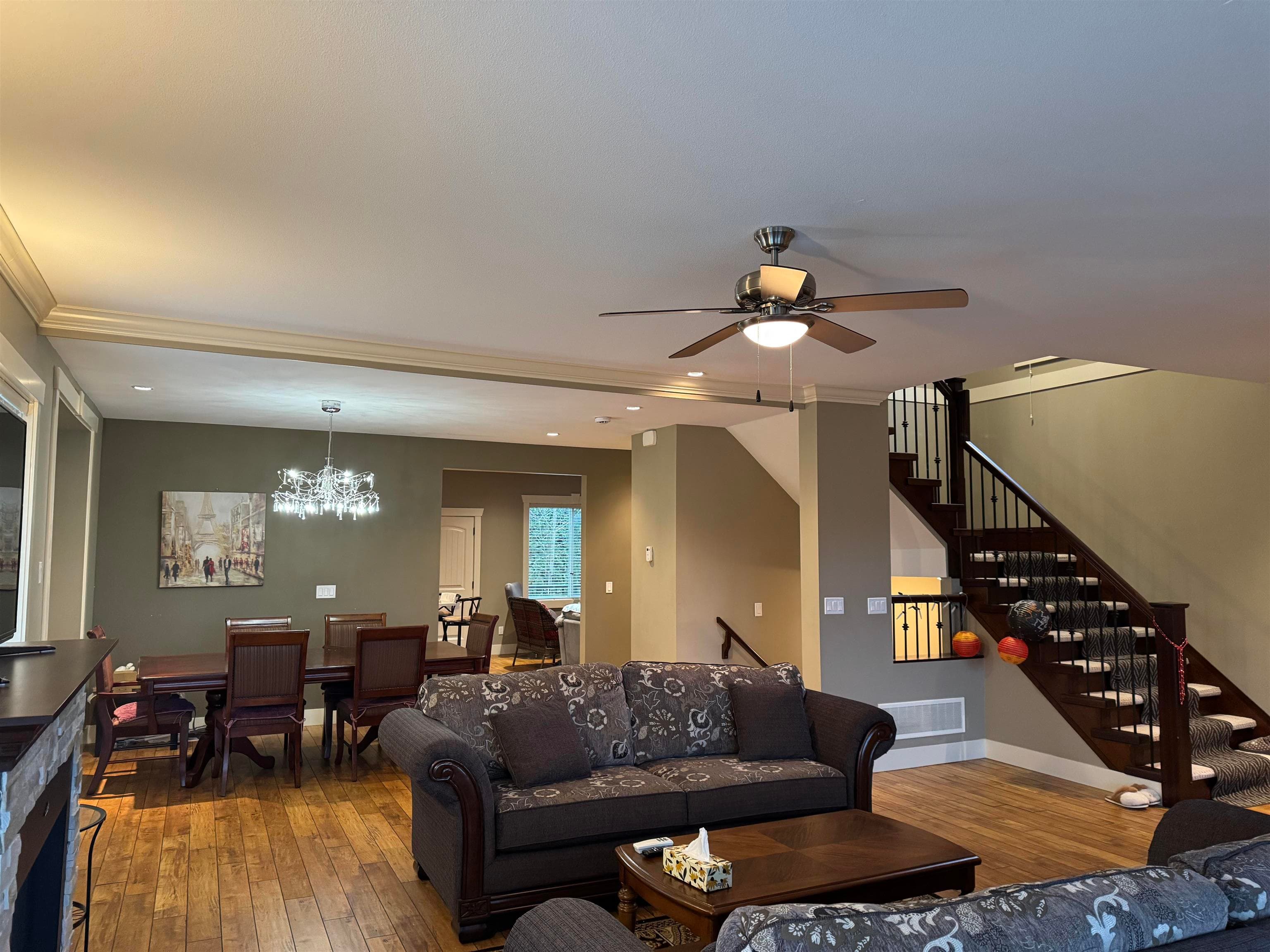 3373 Francis Crescent, Coquitlam, V3E 0K7 — photo 3