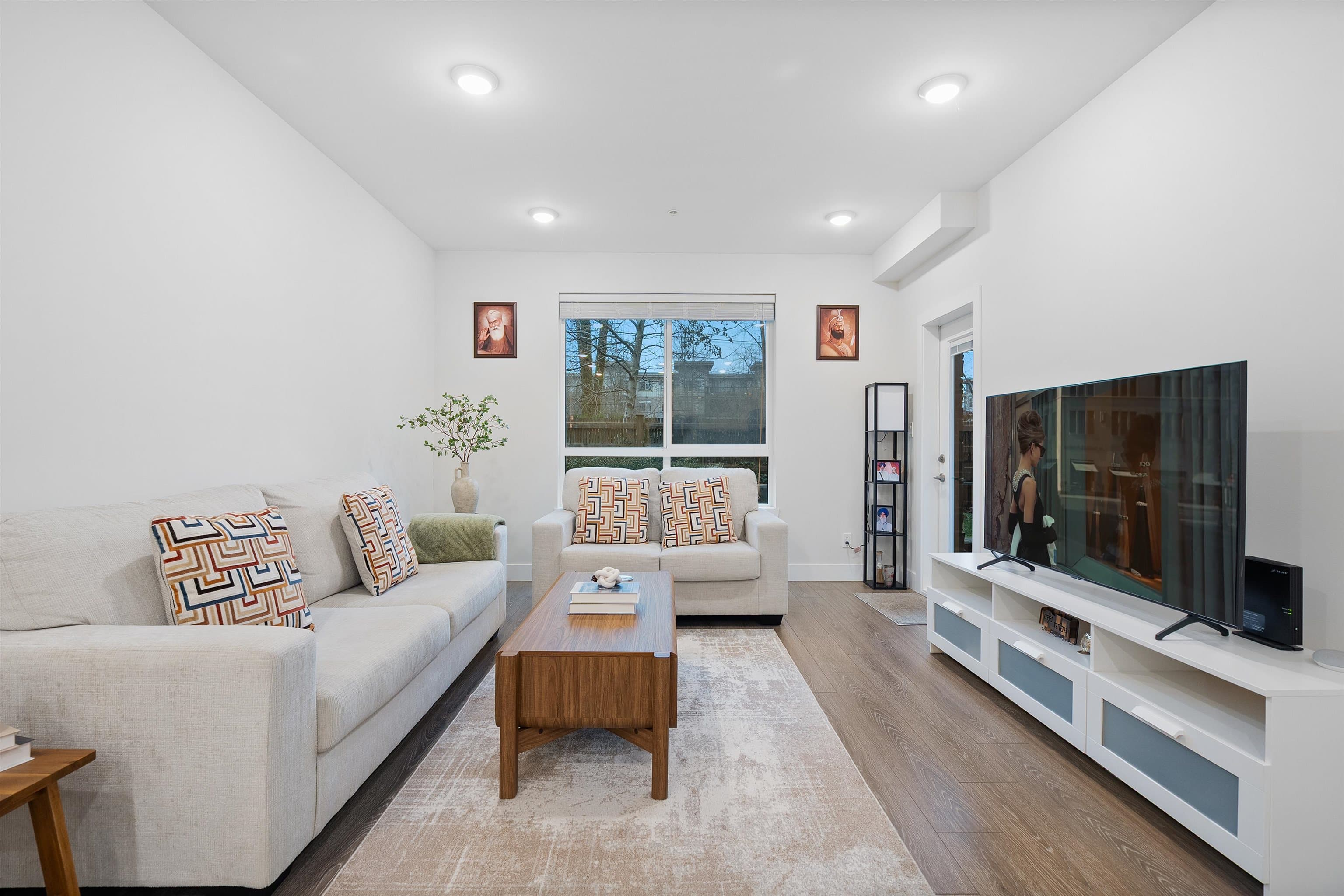 113 - 15351 101 Avenue, Surrey, V3R 0G2 — photo 3