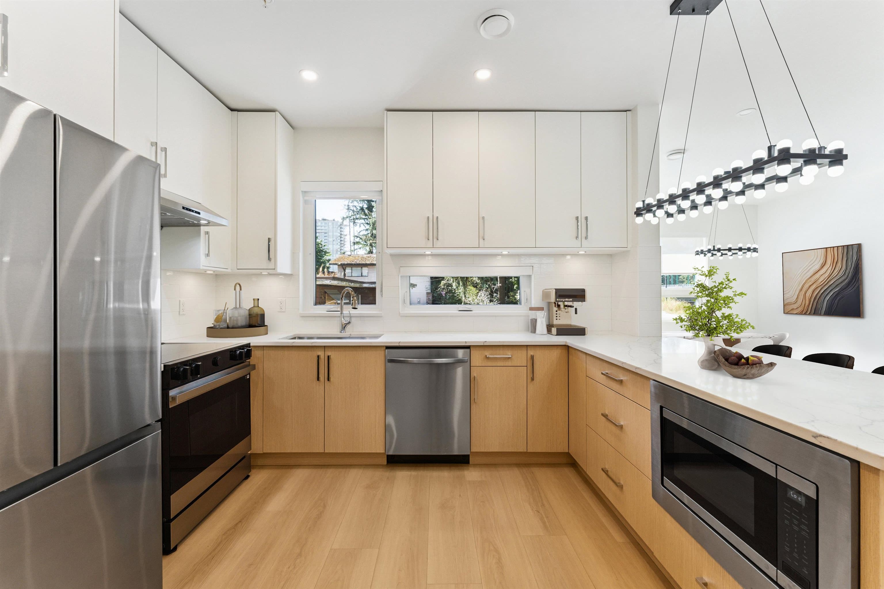 844 St. Denis Avenue, North Vancouver, V7J 2G4 — photo 5