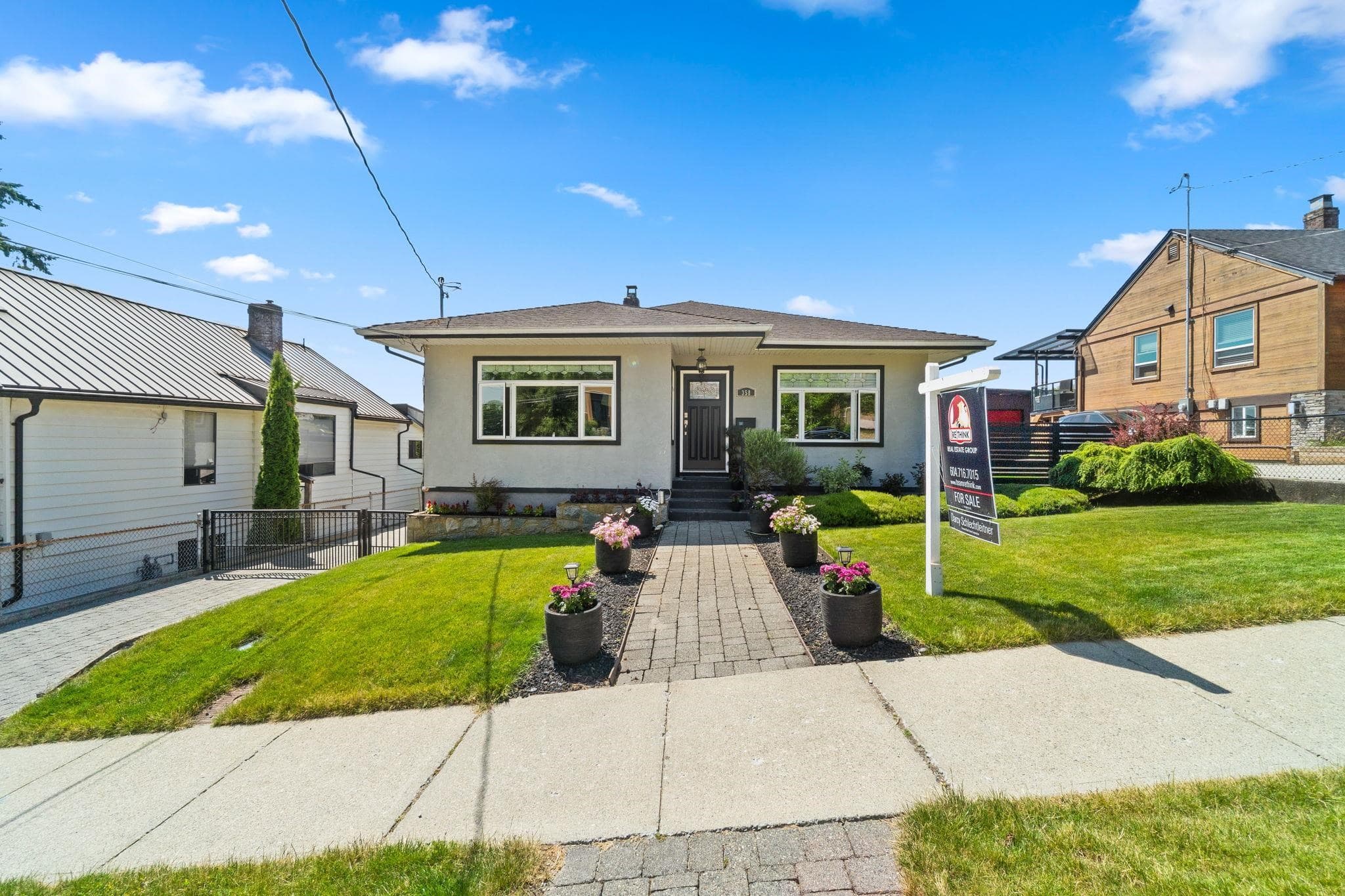 358 Alberta Street, New Westminster, V3L 3J5 — photo 1