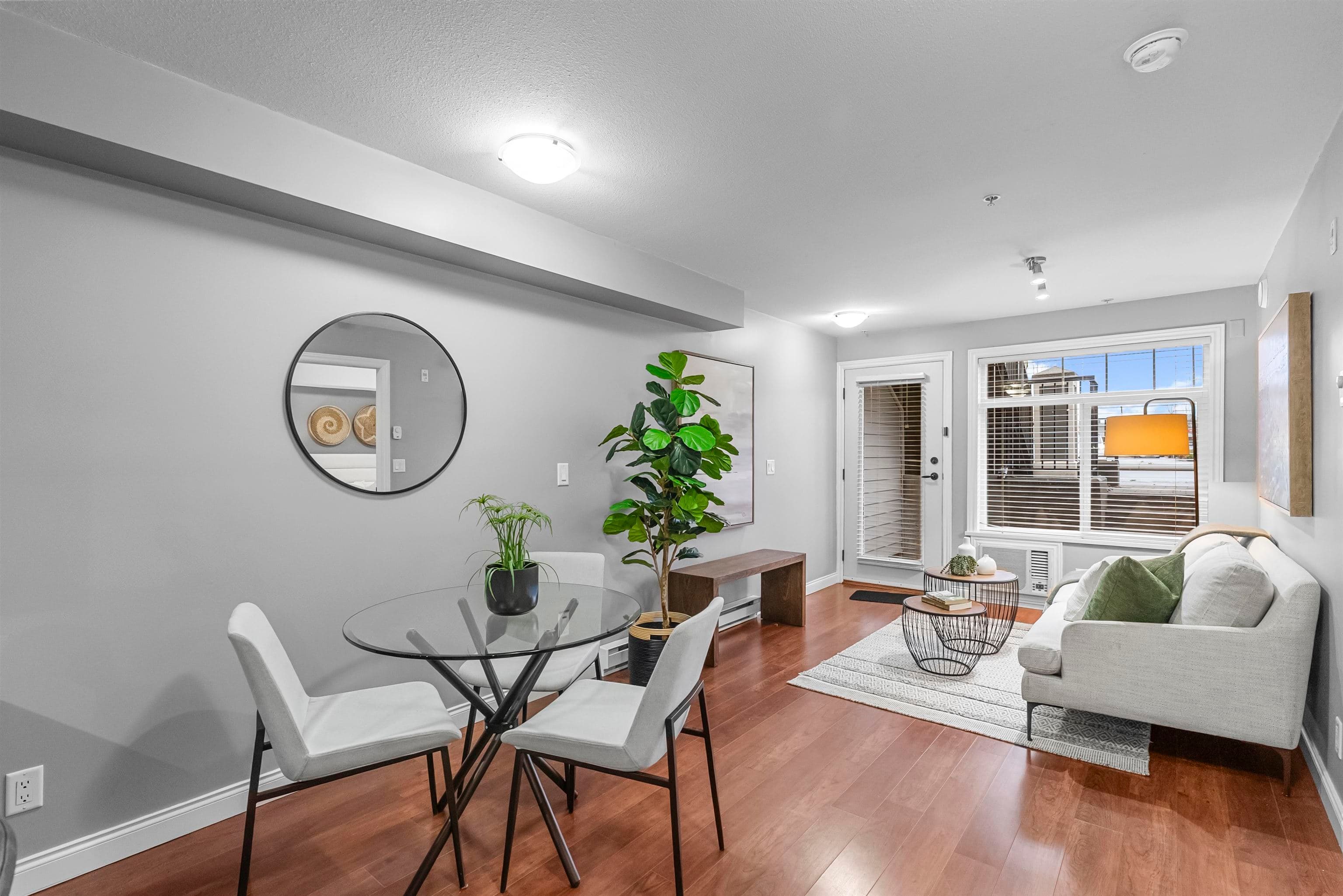 177 - 20180 Fraser Highway, Langley, V3A 0B5 — photo 4