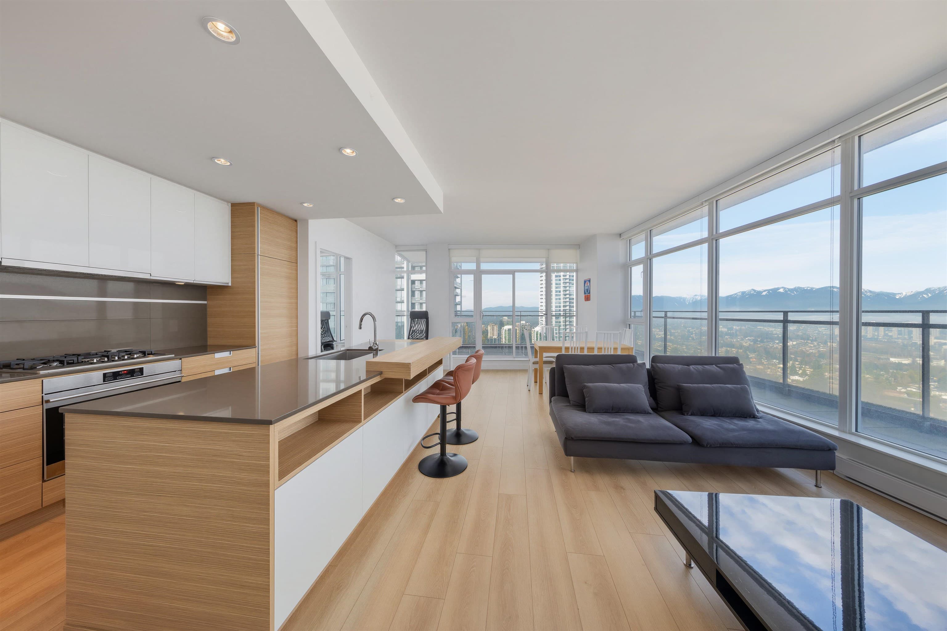 3503 - 4688 Kingsway, Burnaby