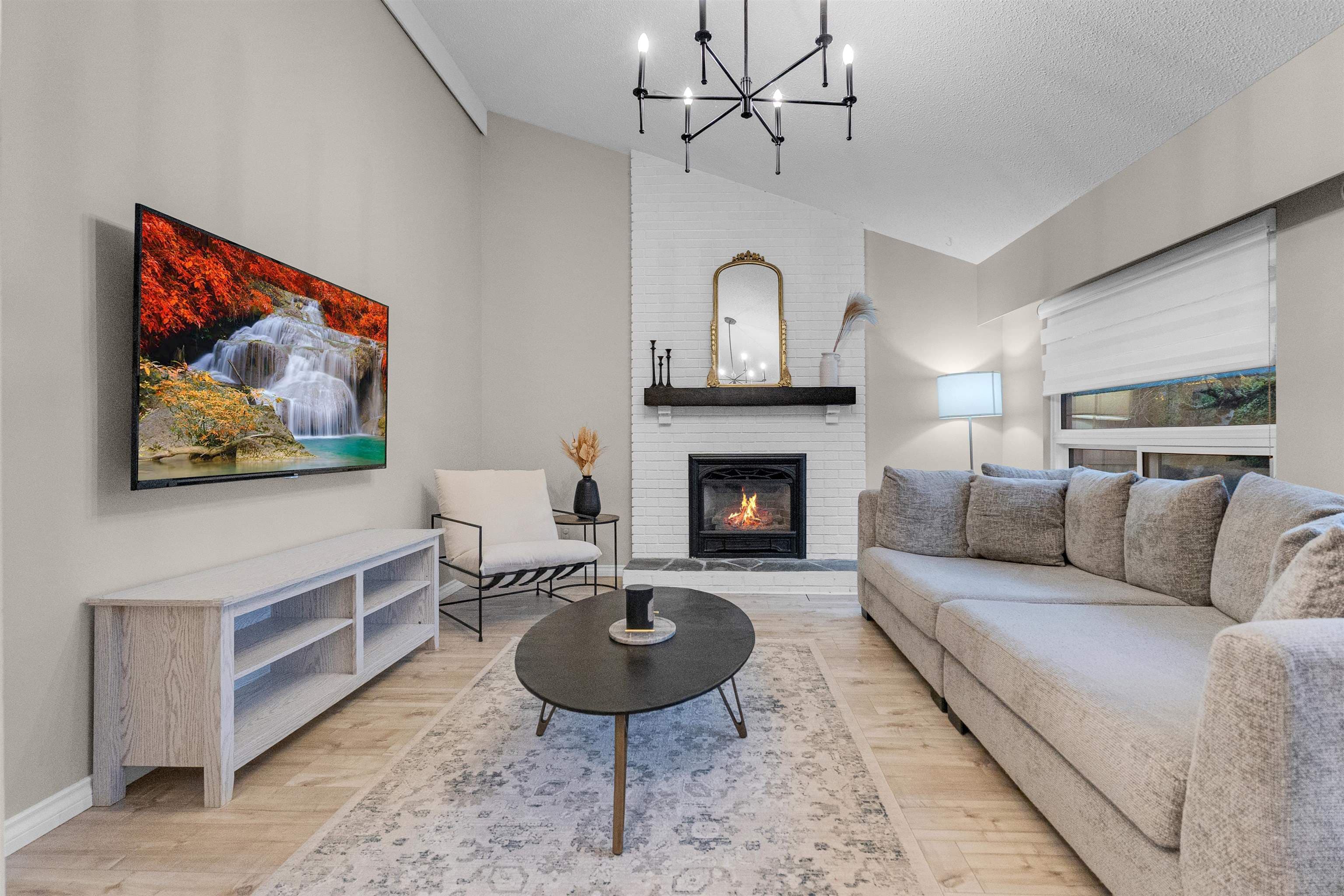 11585 Royal Crescent, Surrey, V3V 6V5 — photo 1